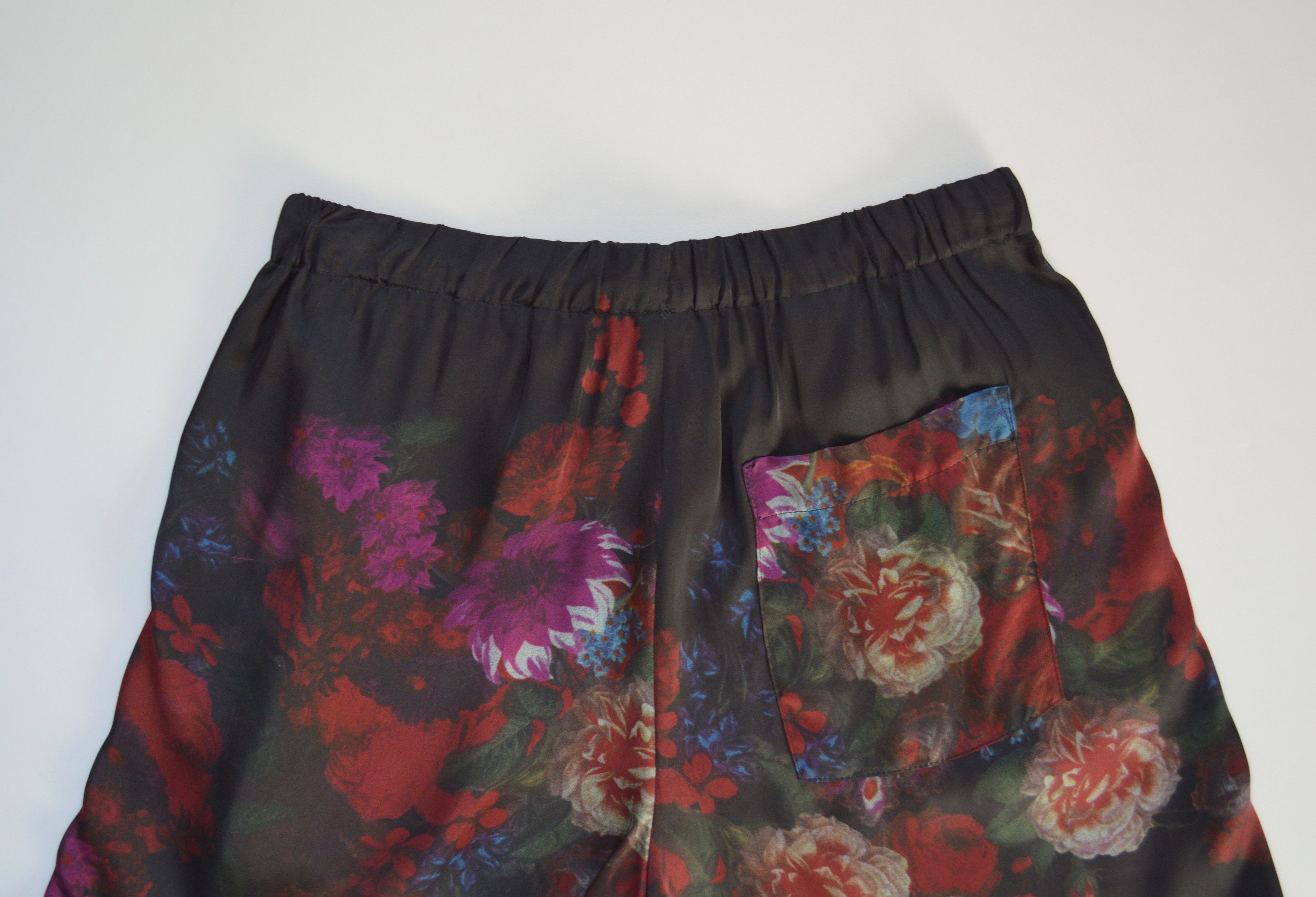 Dries Van Noten S/S 20 Floral Print Satin Shorts Size US 34 / EU 50 - 7 Thumbnail