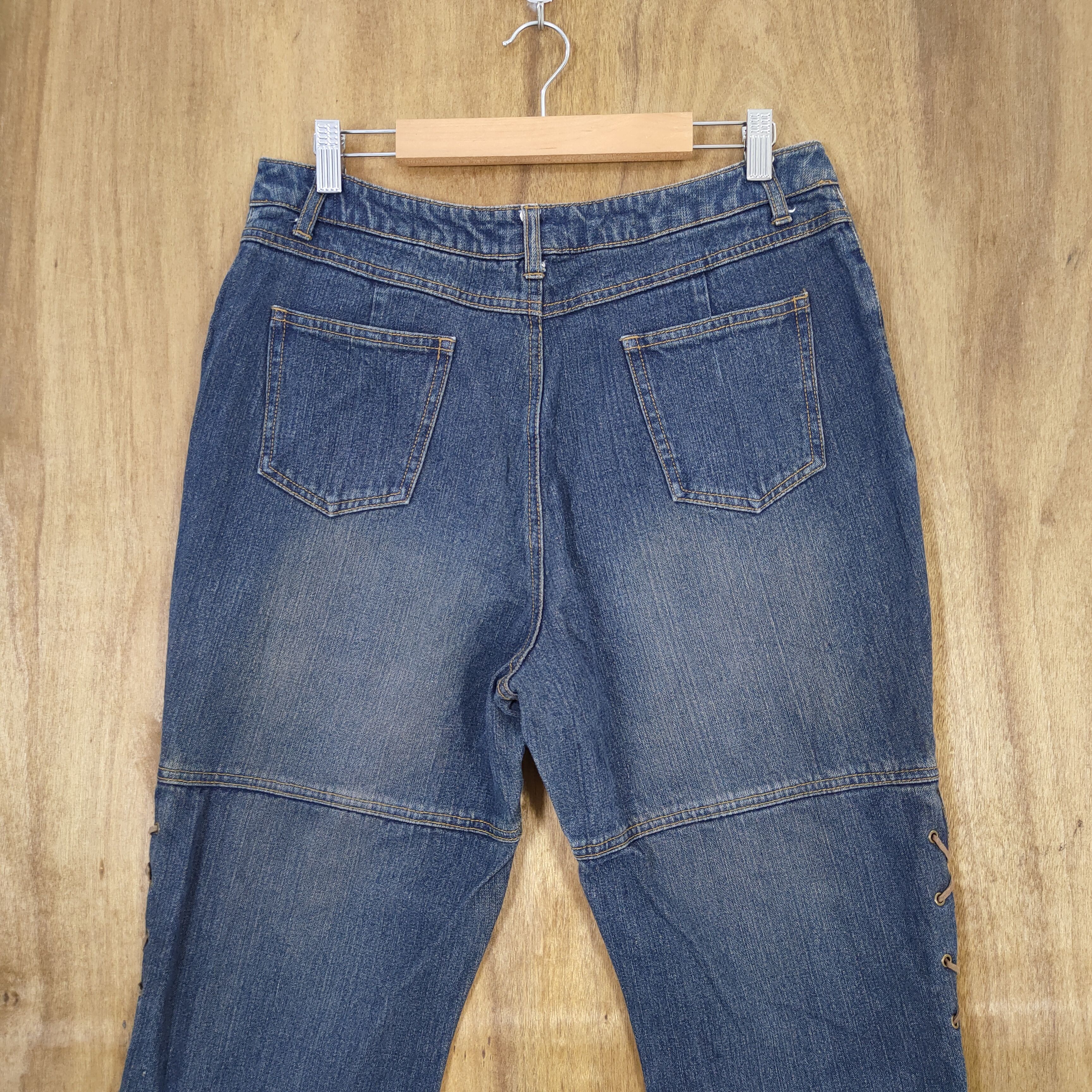 Japanese Brand LIVRE CLAIRE PARACHUTE FLARE JEANS PANTS Size US 32 / EU 48 - 8 Thumbnail