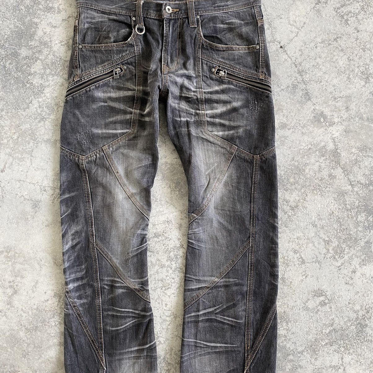 Matsuda Nicole Hideaways Curved Leg Whisker Washed Cropped Jeans Size US 33 - 2 Thumbnail
