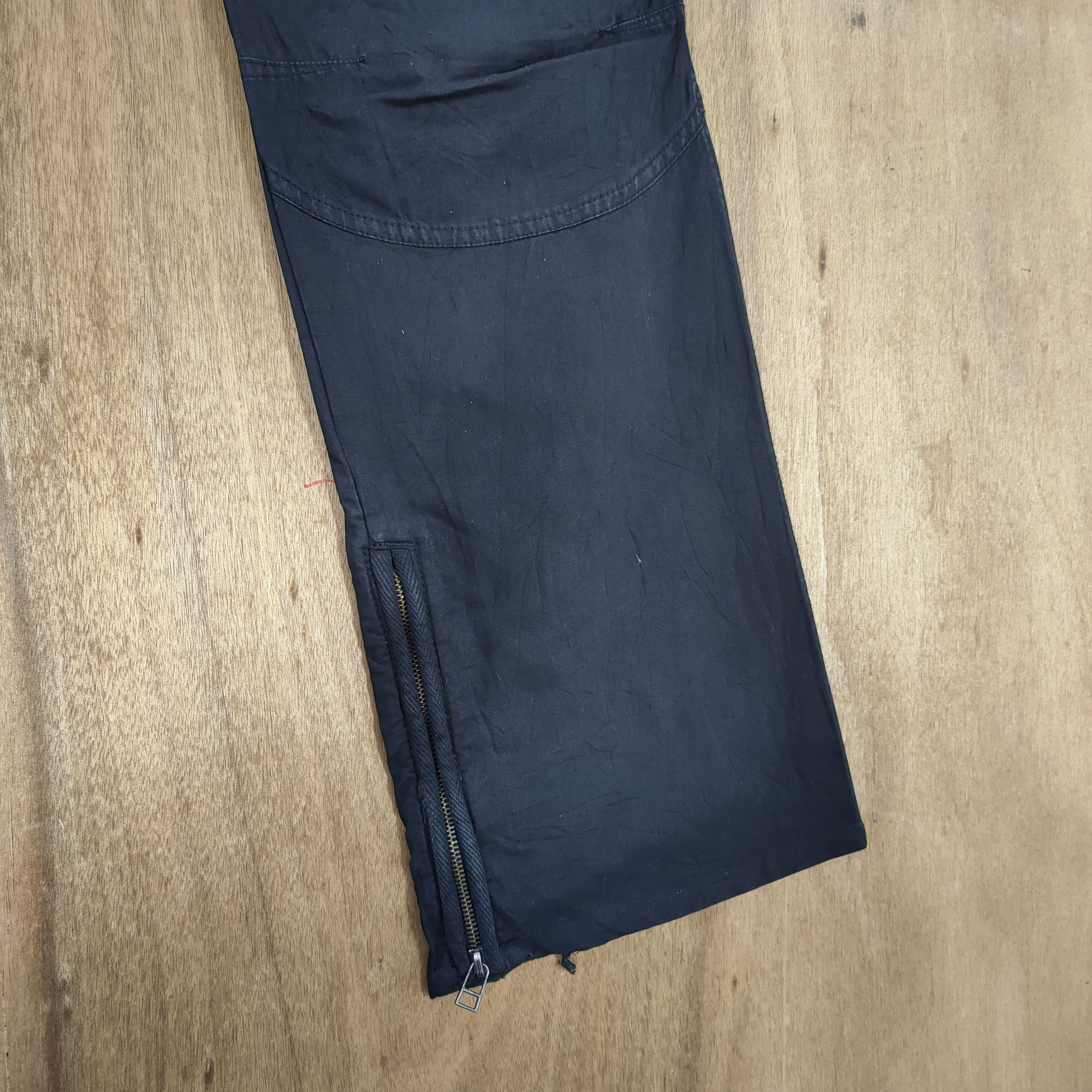 Japanese Brand VINTAGE YES OR NO BACK POCKET FLARE CARGO PANTS Size US 30 / EU 46 - 9 Thumbnail
