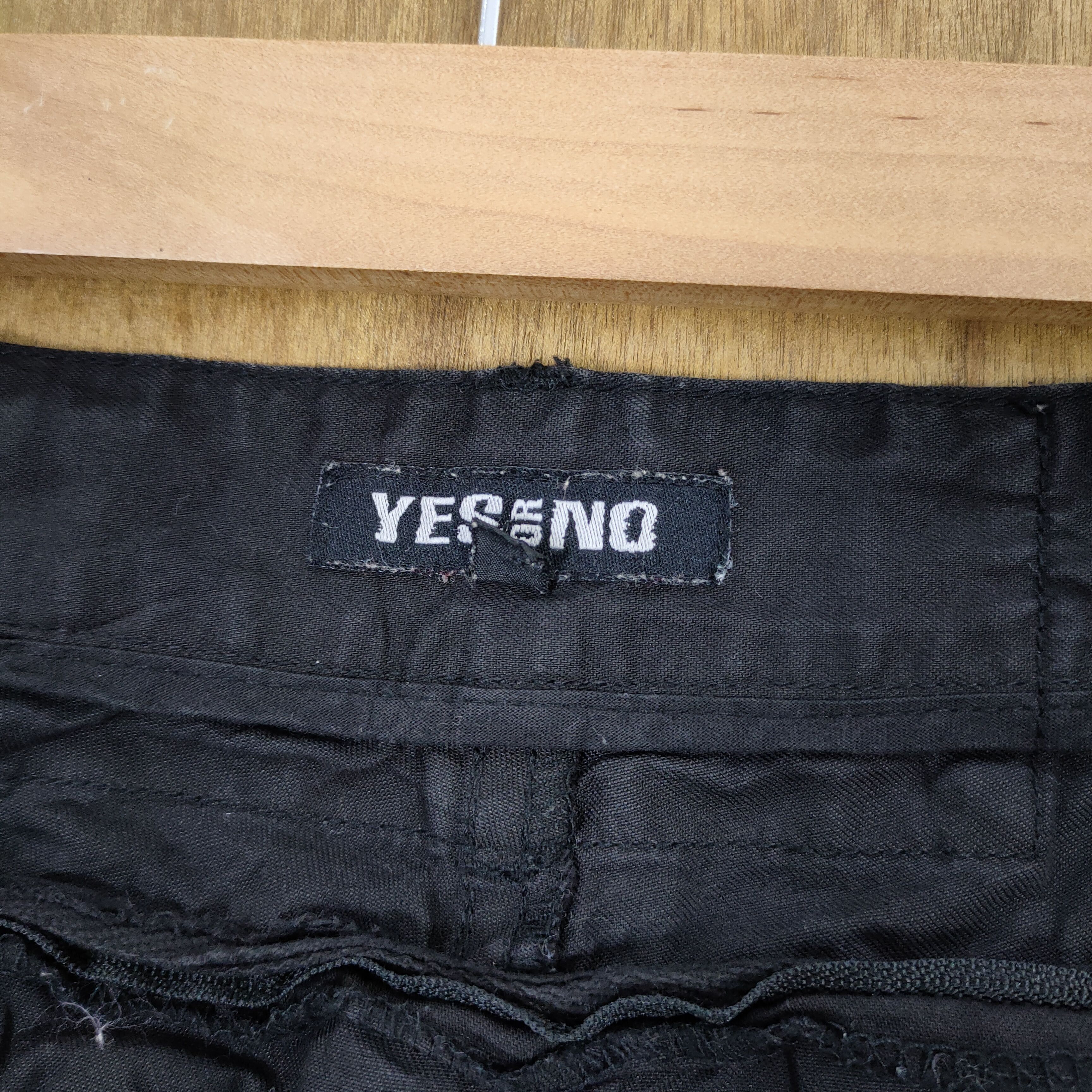 Japanese Brand VINTAGE YES OR NO BACK POCKET FLARE CARGO PANTS Size US 30 / EU 46 - 15 Thumbnail