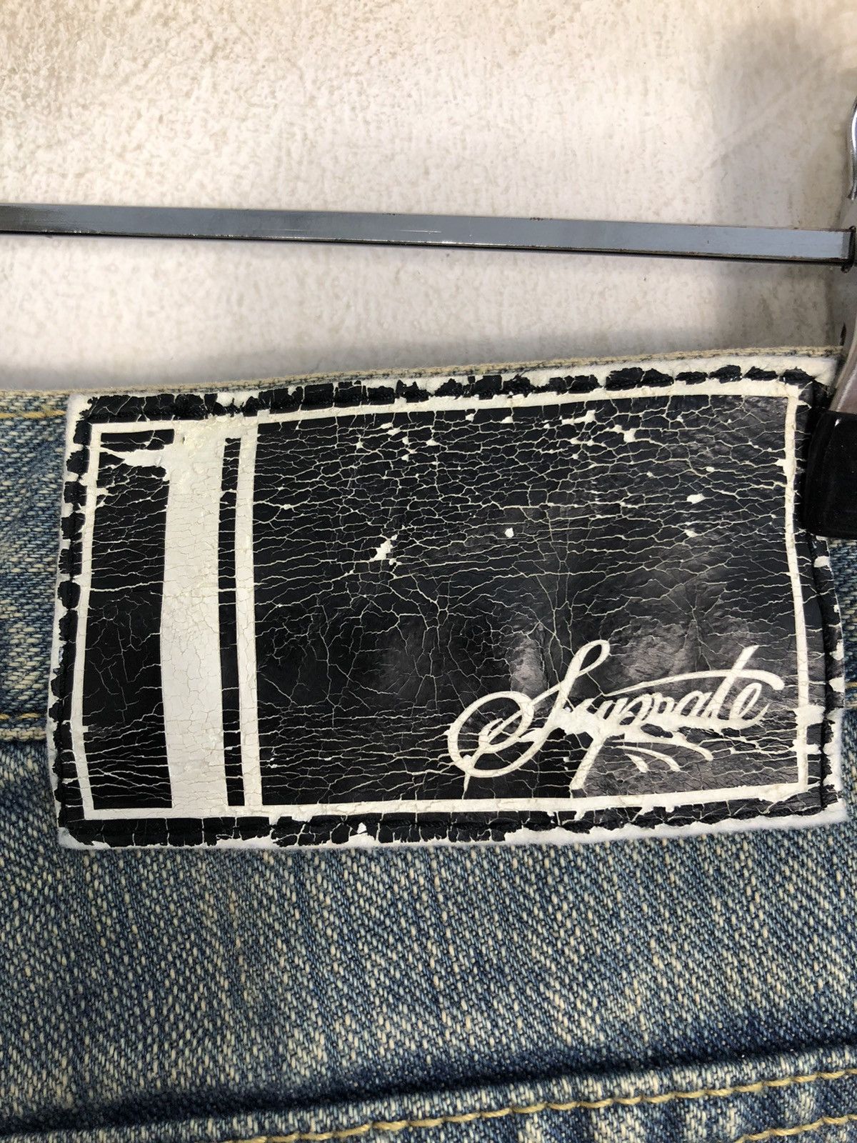 Japanese Brand × Vintage 90s Japanese Brand Suprate Gold Embroidery Logo Pocket Jeans Size US 34 / EU 50 - 10 Thumbnail