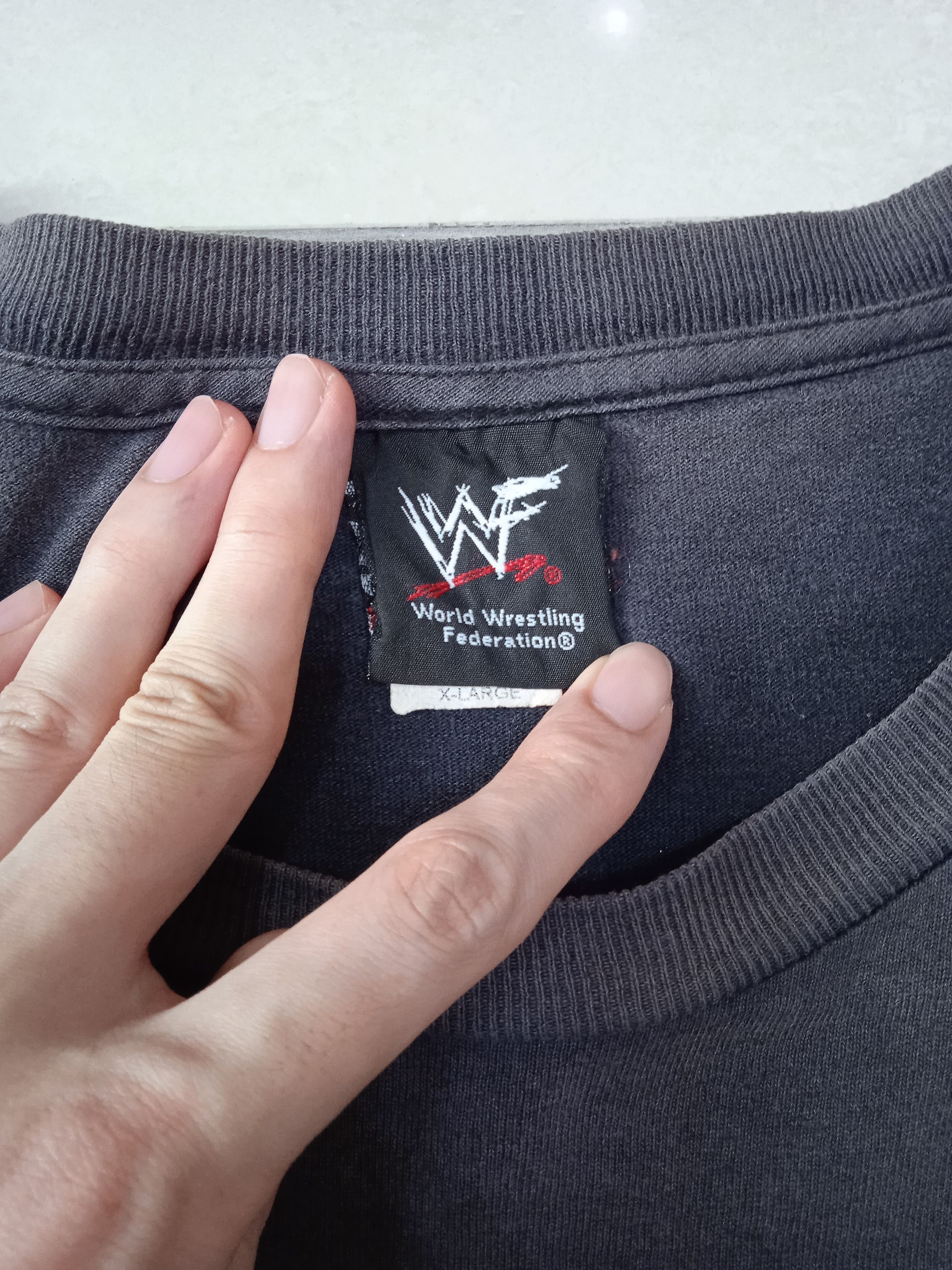 Vintage Vintage 2000s WWF Y2J 2001 T-Shirt Size US XL / EU 56 / 4 - 5 Thumbnail