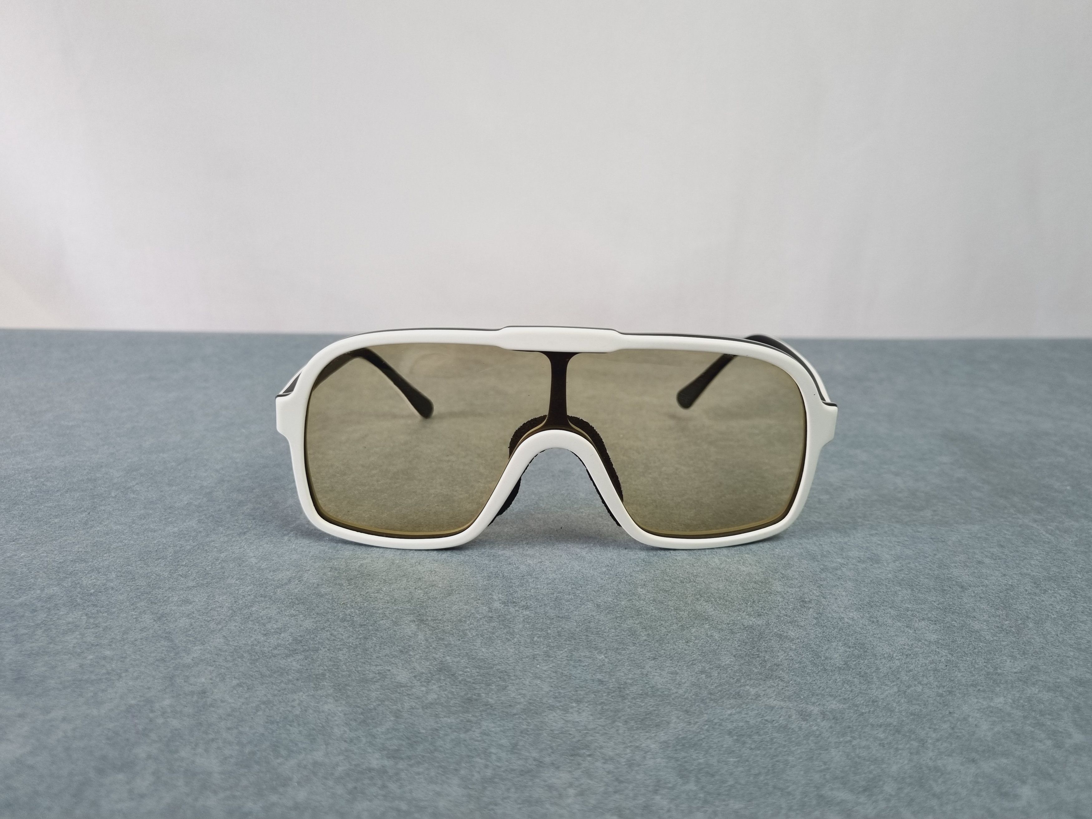 Carrera × Porsche Design × Vintage Rare 90s Carrera Vintage Sunglasses seen on Pharell Size ONE SIZE - 4 Thumbnail
