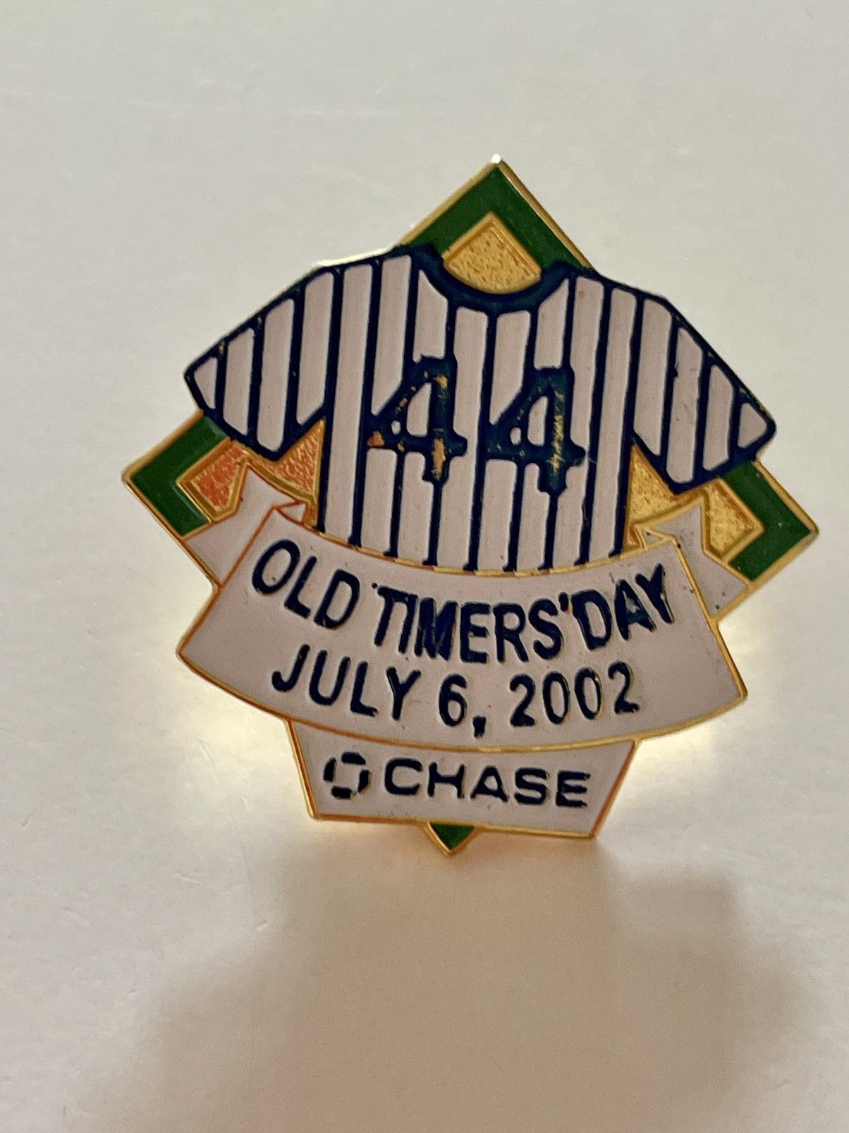 New York Yankees #44 Yankees 2002 Old Timers Day Official Pin Size ONE SIZE - 2 Thumbnail