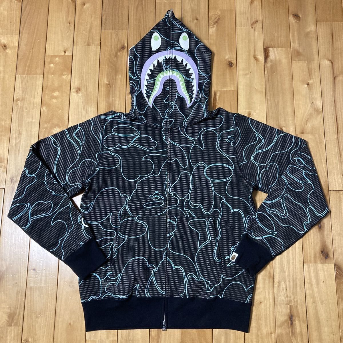 Bape 💫Glow in the Dark TEXT CODE CAMO Shark full zip hoodie BAPE Size US L / EU 52-54 / 3 - 2 Thumbnail