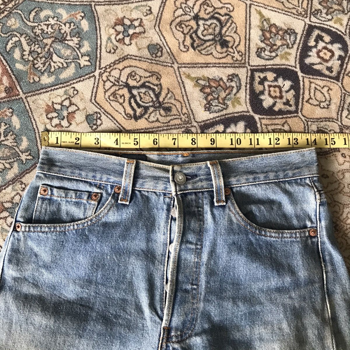 Levi's Vtg 80s Levis 501 Jeans Dirty Faded Lightwash Made in USA Size US 28 / EU 44 - 16 Thumbnail
