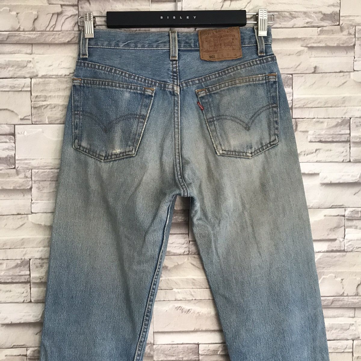 Levi's Vtg 80s Levis 501 Jeans Dirty Faded Lightwash Made in USA Size US 28 / EU 44 - 10 Thumbnail