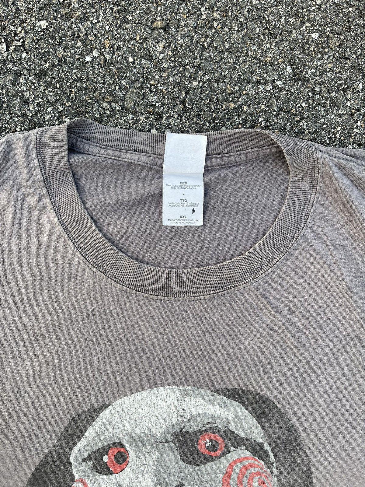 Vintage Vintage Saw Horror movie 2004 T-shirt Size US XXL / EU 58 / 5 - 8 Thumbnail