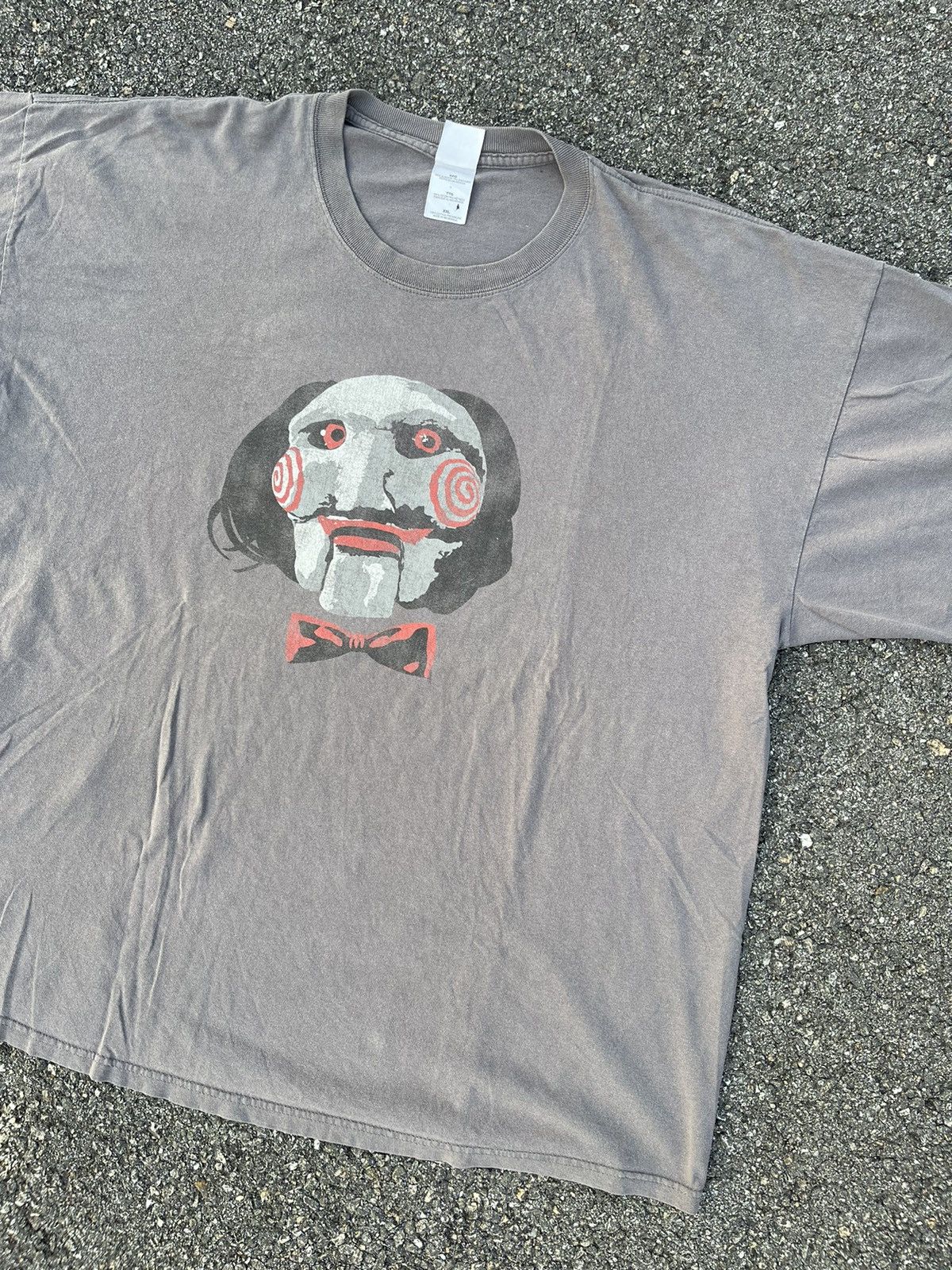 Vintage Vintage Saw Horror movie 2004 T-shirt Size US XXL / EU 58 / 5 - 10 Thumbnail