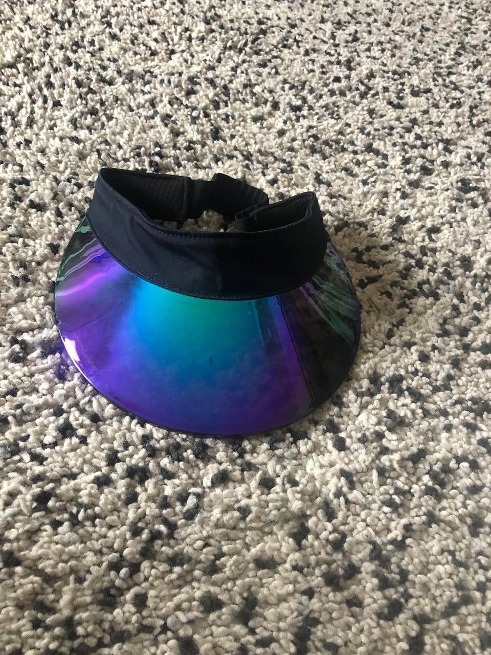 Y-3 × Yohji Yamamoto The Holographic TPU Y-3 Visor Size ONE SIZE - 7 Thumbnail