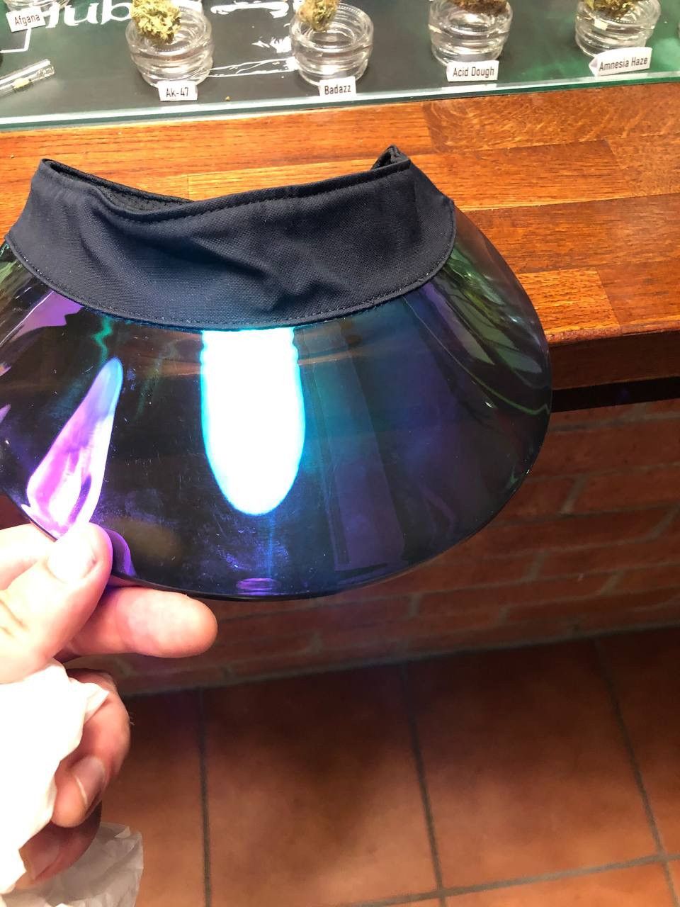 Y-3 × Yohji Yamamoto The Holographic TPU Y-3 Visor Size ONE SIZE - 8 Thumbnail