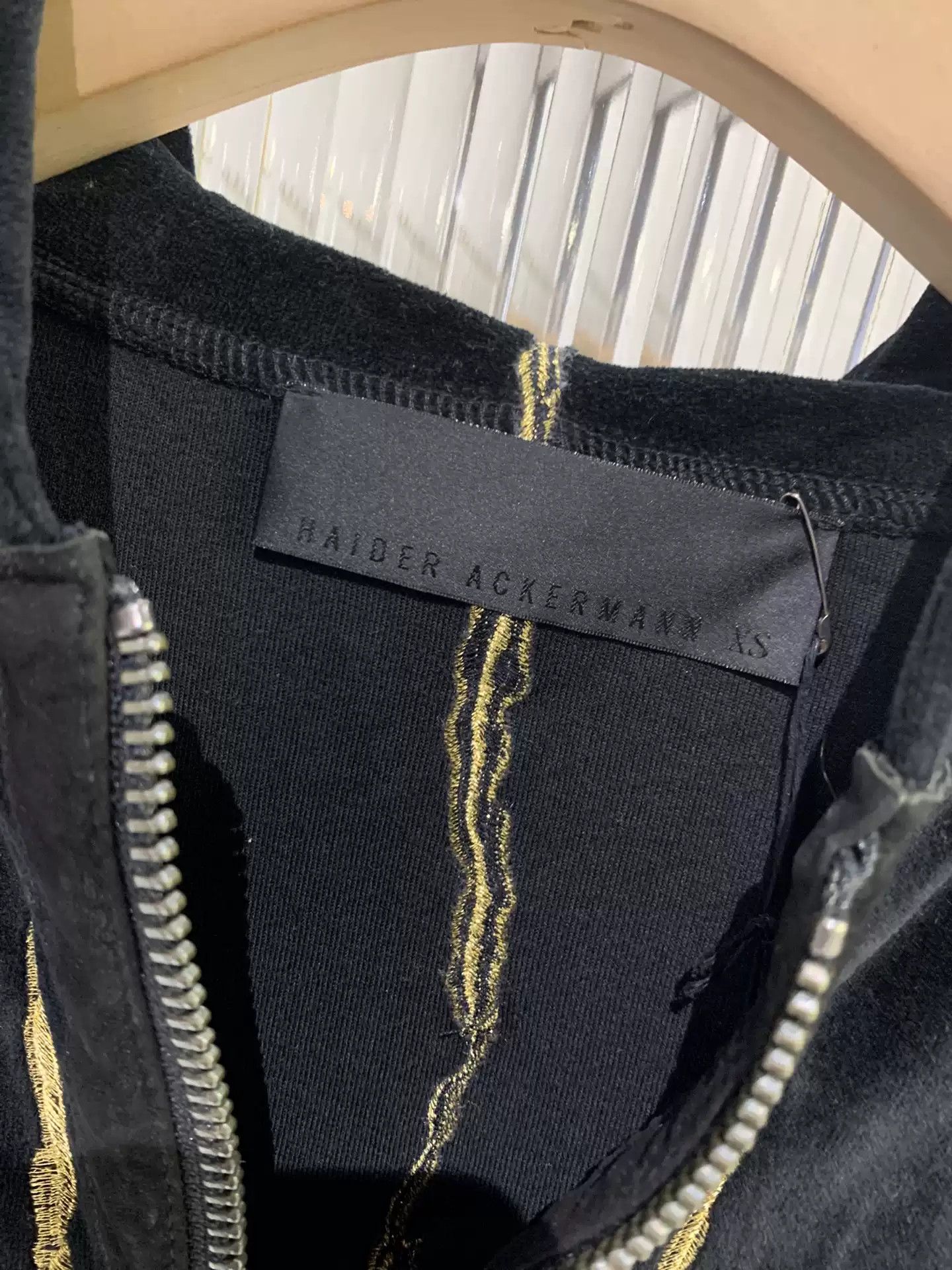 Haider Ackermann Haider AckermannVelvet zip hoodie size xs Size US XS / EU 42 / 0 - 2 Thumbnail