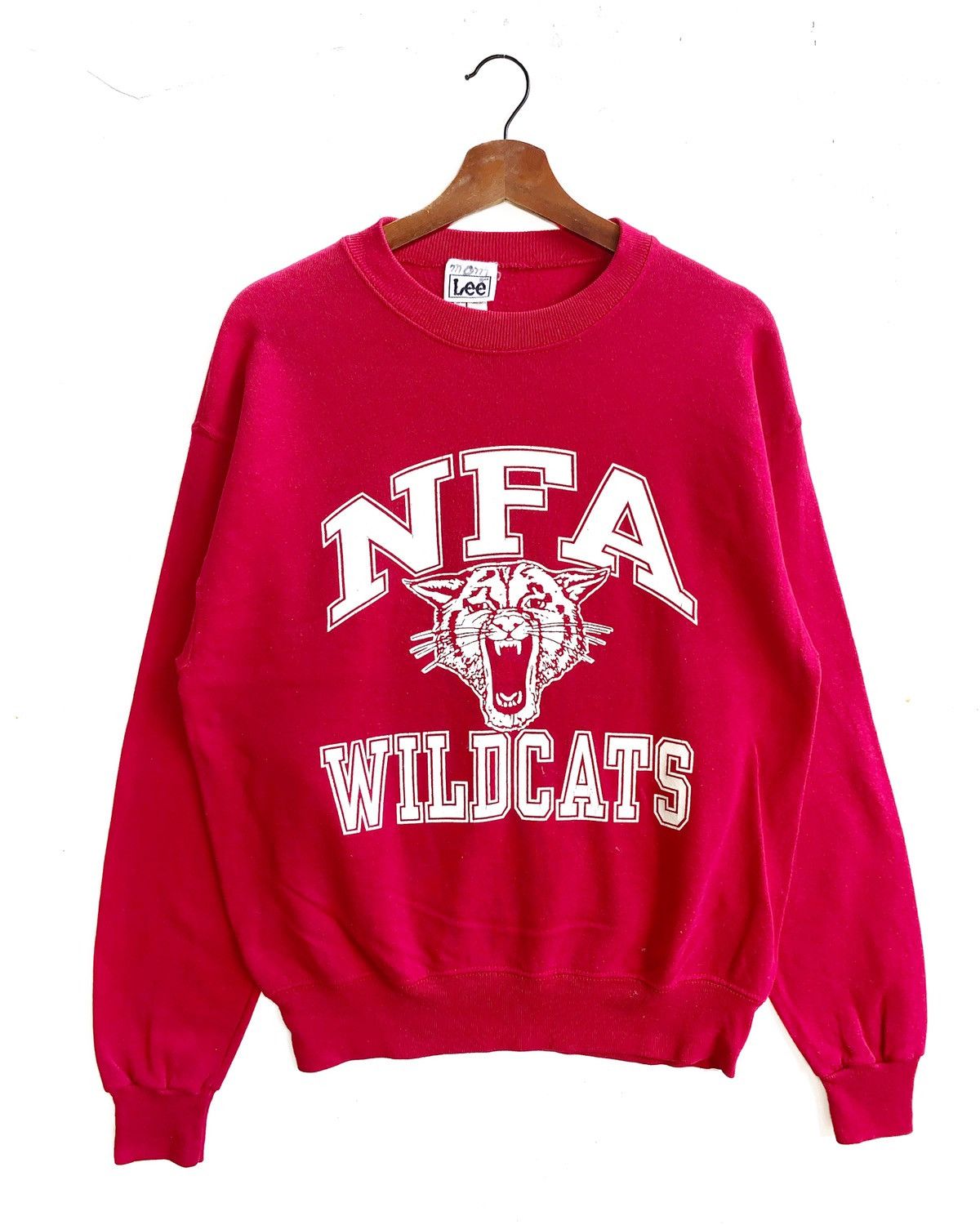Lee Vintage 90s Lee NFA Wildcats Sweatshirt/Size L/Red Colour Size US L / EU 52-54 / 3 - 1 Thumbnail