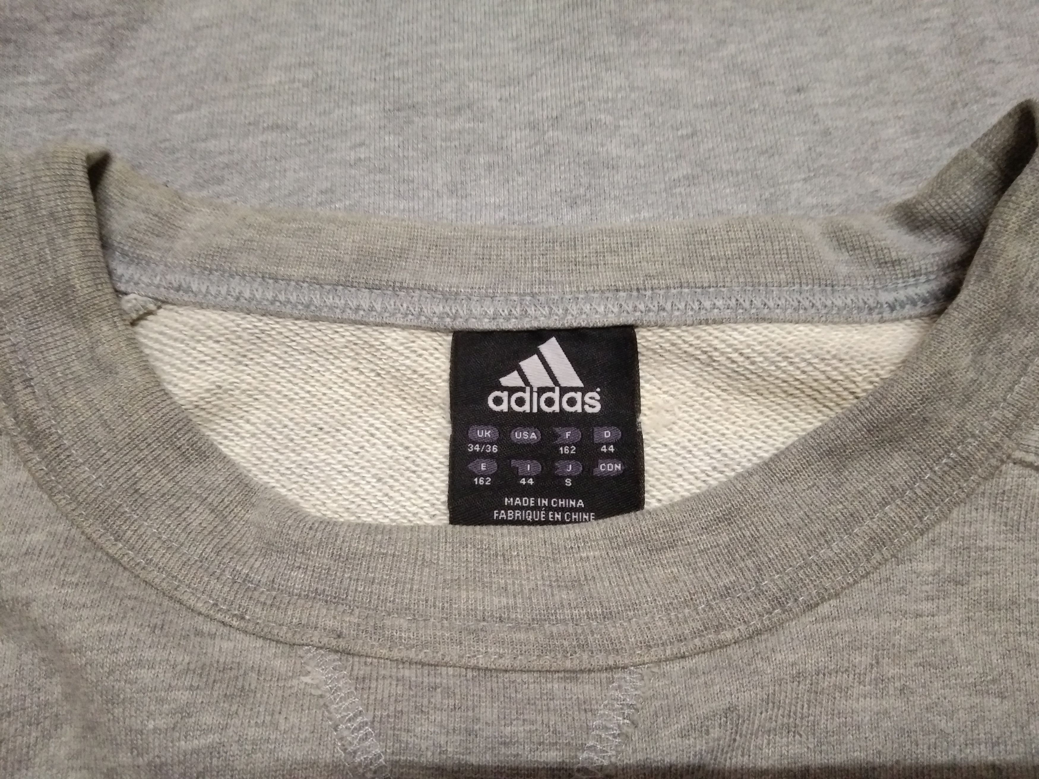 Adidas × Vintage VINTAGE ADIDAS SPELL OUT SWEATSHIRT Size US S / EU 44-46 / 1 - 4 Thumbnail