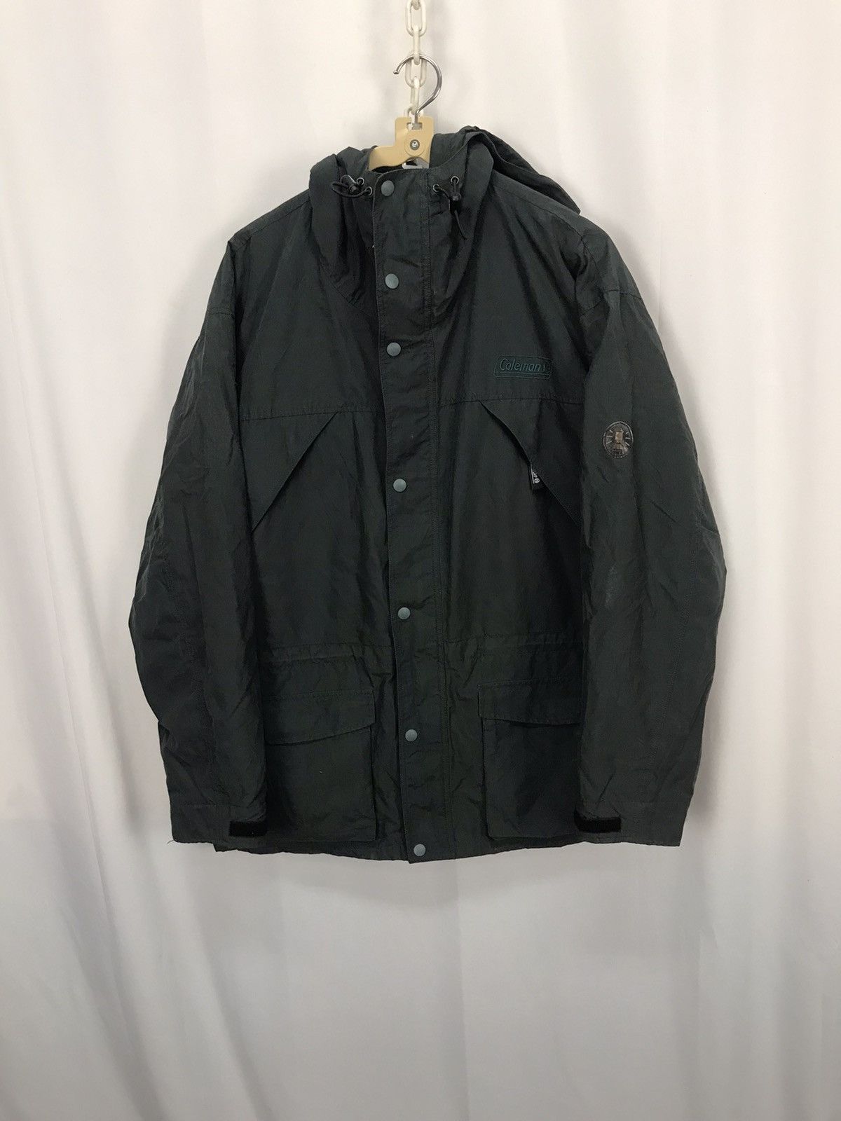Coleman Windbreaker zipper jacket with hoodie by Coleman Size US L / EU 52-54 / 3 - 7 Thumbnail
