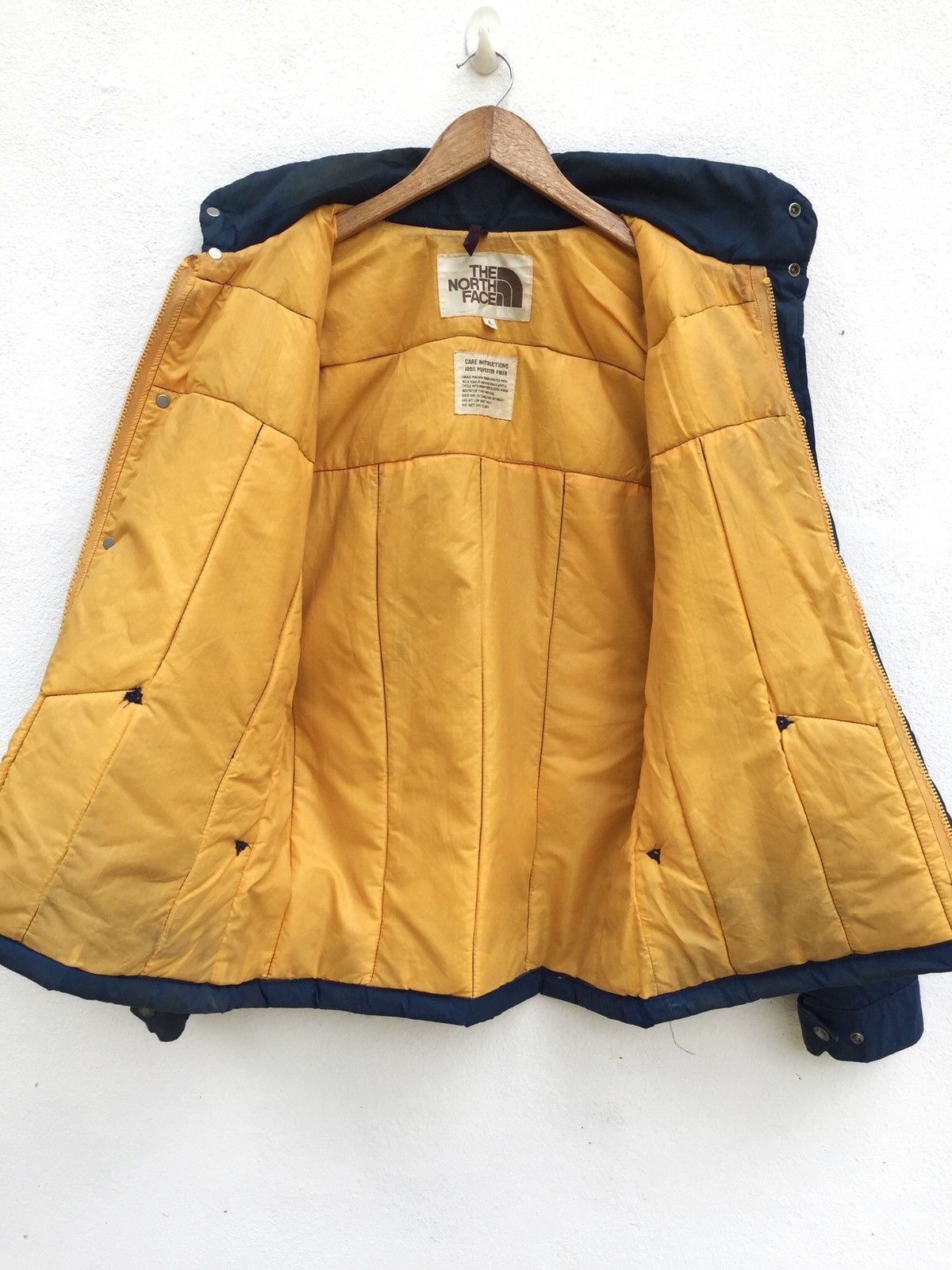 The North Face 90s The North Face Oversized Bomber Down Jacket Size US L / EU 52-54 / 3 - 12 Thumbnail