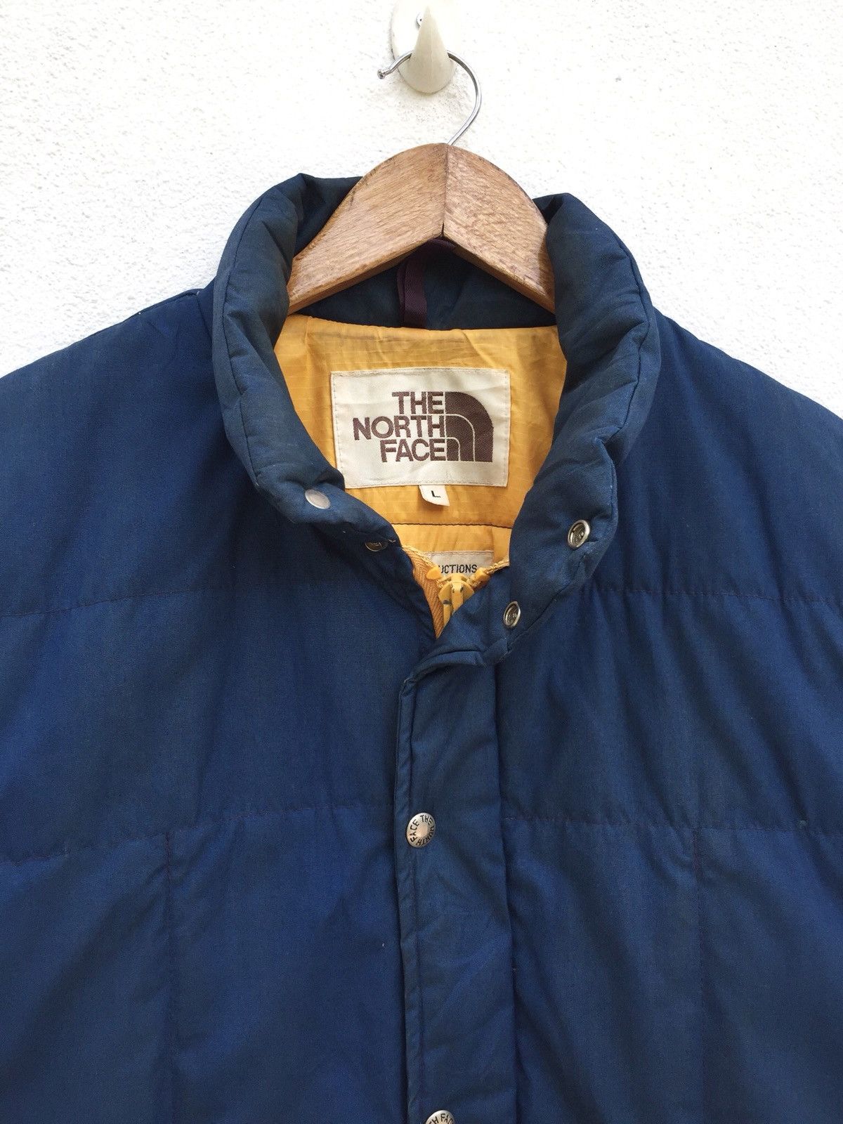 The North Face 90s The North Face Oversized Bomber Down Jacket Size US L / EU 52-54 / 3 - 2 Thumbnail