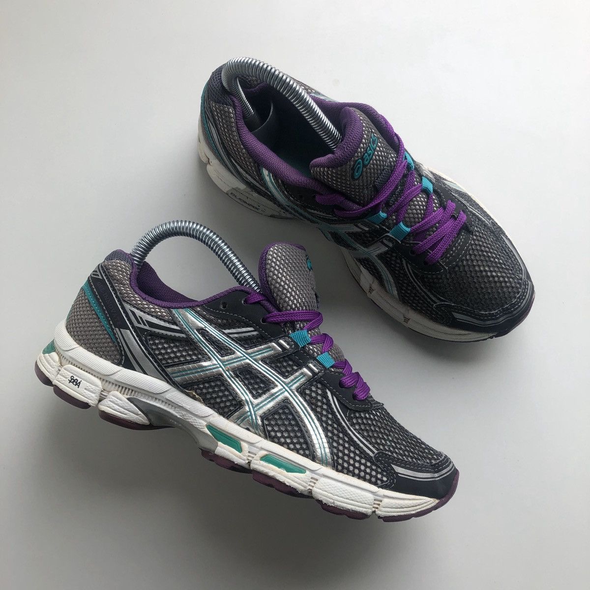 Asics Asics innovate 4 Size US 6 / EU 39 - 1 Thumbnail