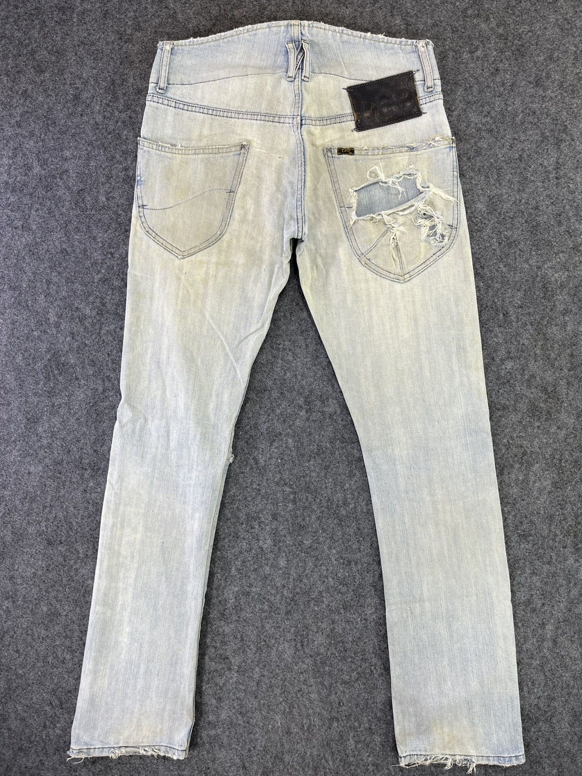 Lee Vintage Lee Low Waisted Distressed Jeans - J893 Size US 30 / EU 46 - 2 Thumbnail