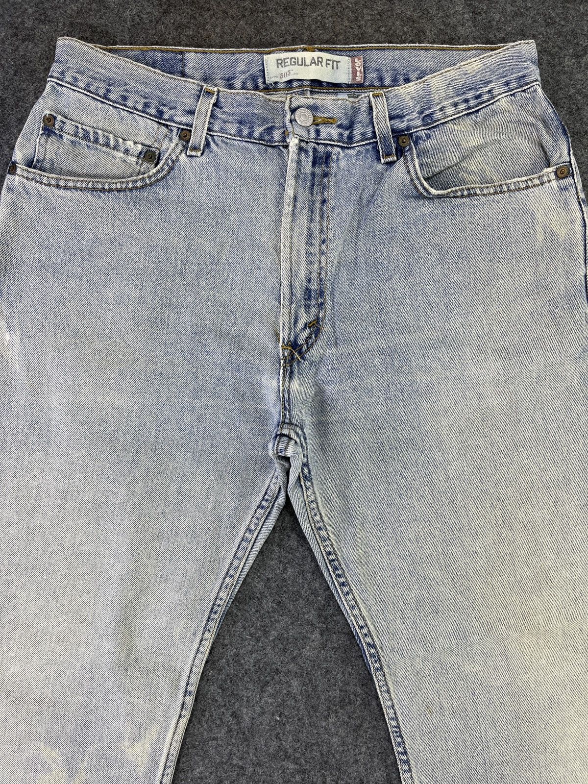 Levi's Vintage Levis 505 Light Wash Jeans - J894 Size US 34 / EU 50 - 3 Thumbnail