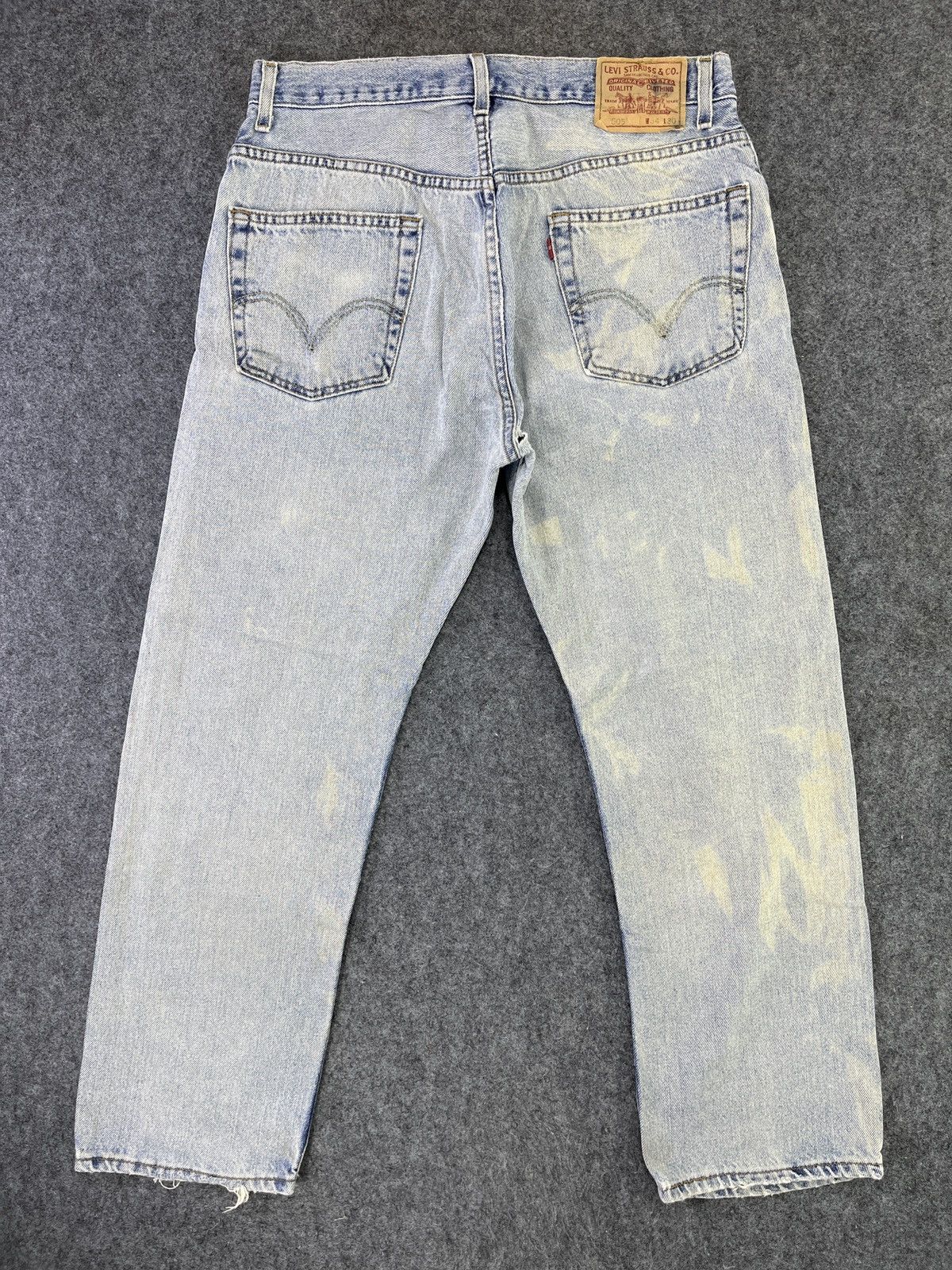 Levi's Vintage Levis 505 Light Wash Jeans - J894 Size US 34 / EU 50 - 2 Thumbnail