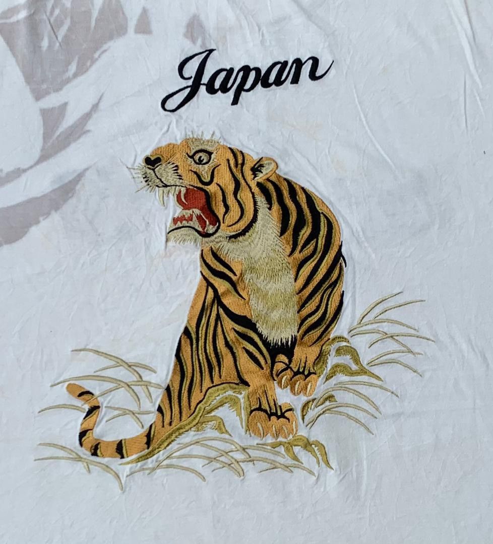 Japanese Brand × Vintage Vintage Tee D - 22 Japan sukajan tiger embroidery Size US M / EU 48-50 / 2 - 2 Thumbnail
