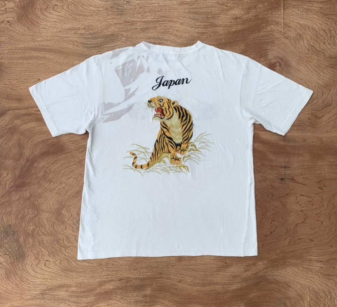 Japanese Brand × Vintage Vintage Tee D - 22 Japan sukajan tiger embroidery Size US M / EU 48-50 / 2 - 1 Thumbnail