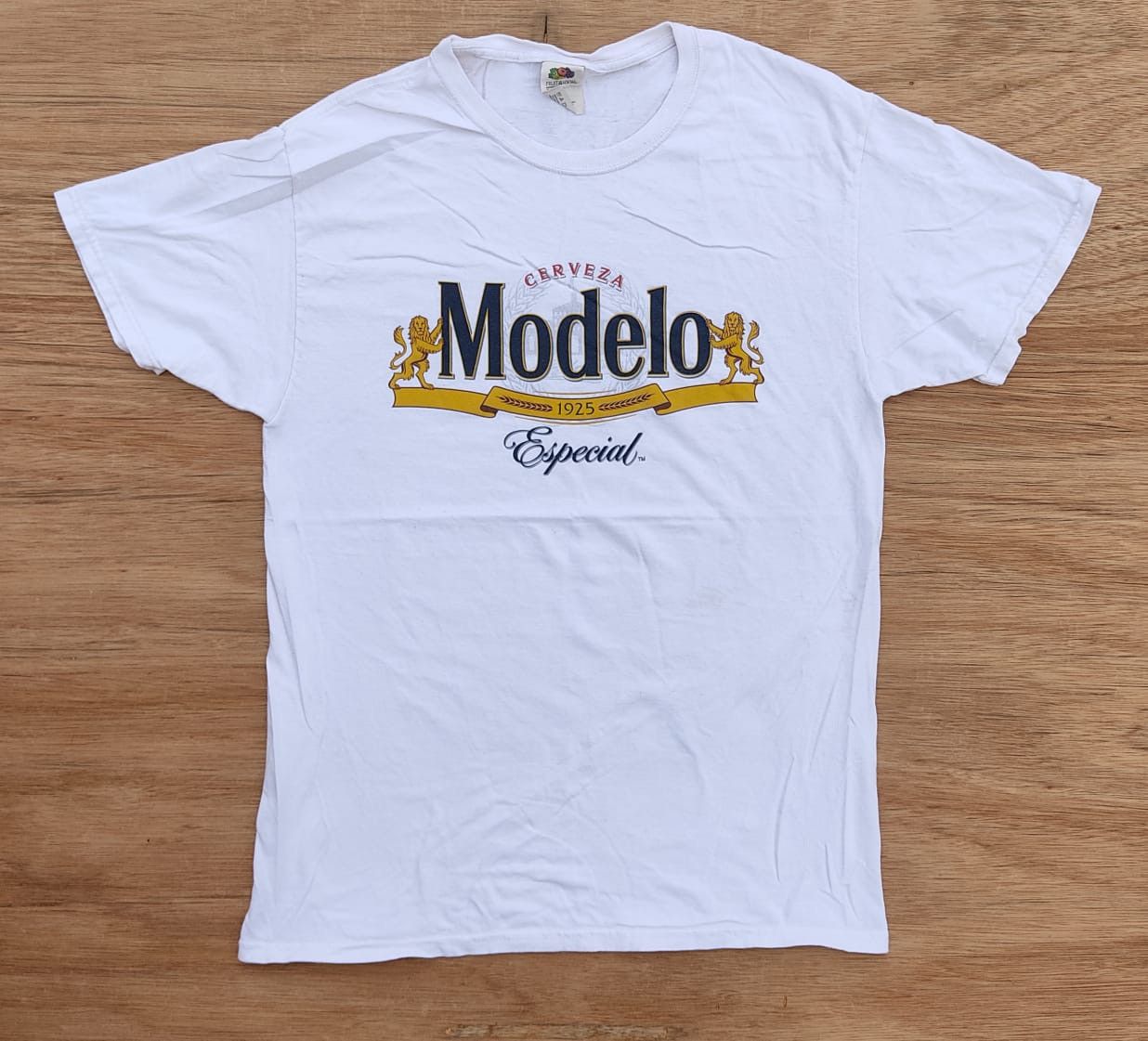 image of Fruit Of The Loom x Vintage Tee D - 12 in White, Men's (Size Medium)