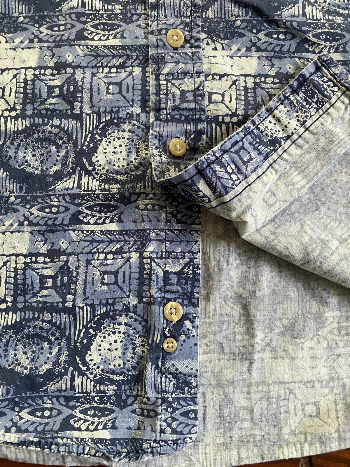 Vintage Vintage 90’s Crossings Sueded Hawaiian Style Button Up Size US M / EU 48-50 / 2 - 5 Thumbnail