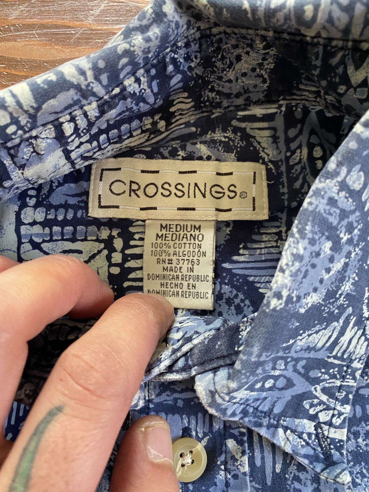 Vintage Vintage 90’s Crossings Sueded Hawaiian Style Button Up Size US M / EU 48-50 / 2 - 11 Thumbnail