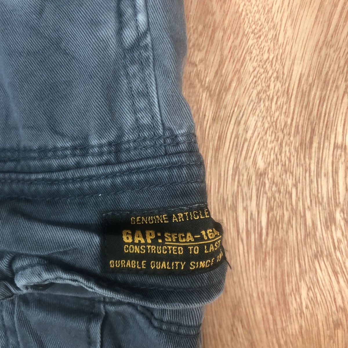 Japanese Brand × Vintage Retro Faded Cargo Pant, multiple Pockets by GAP brand Size US 26 / EU 42 - 7 Thumbnail