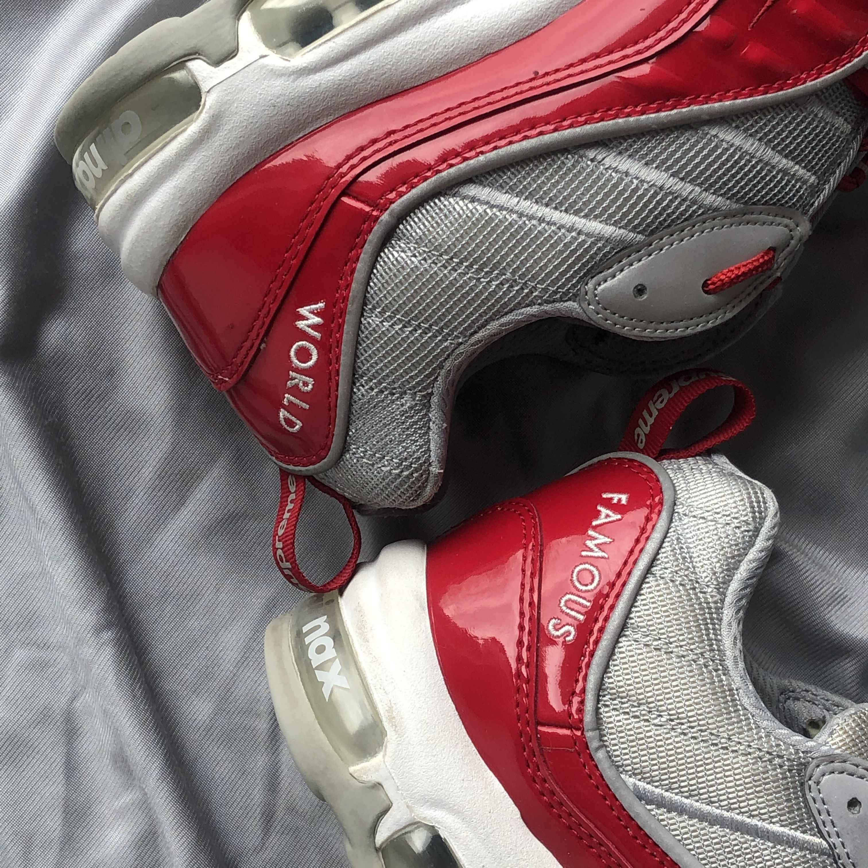 Nike × Supreme Nike Air Max 98 Supreme Varsity Red Size US 10.5 / EU 43-44 - 6 Thumbnail