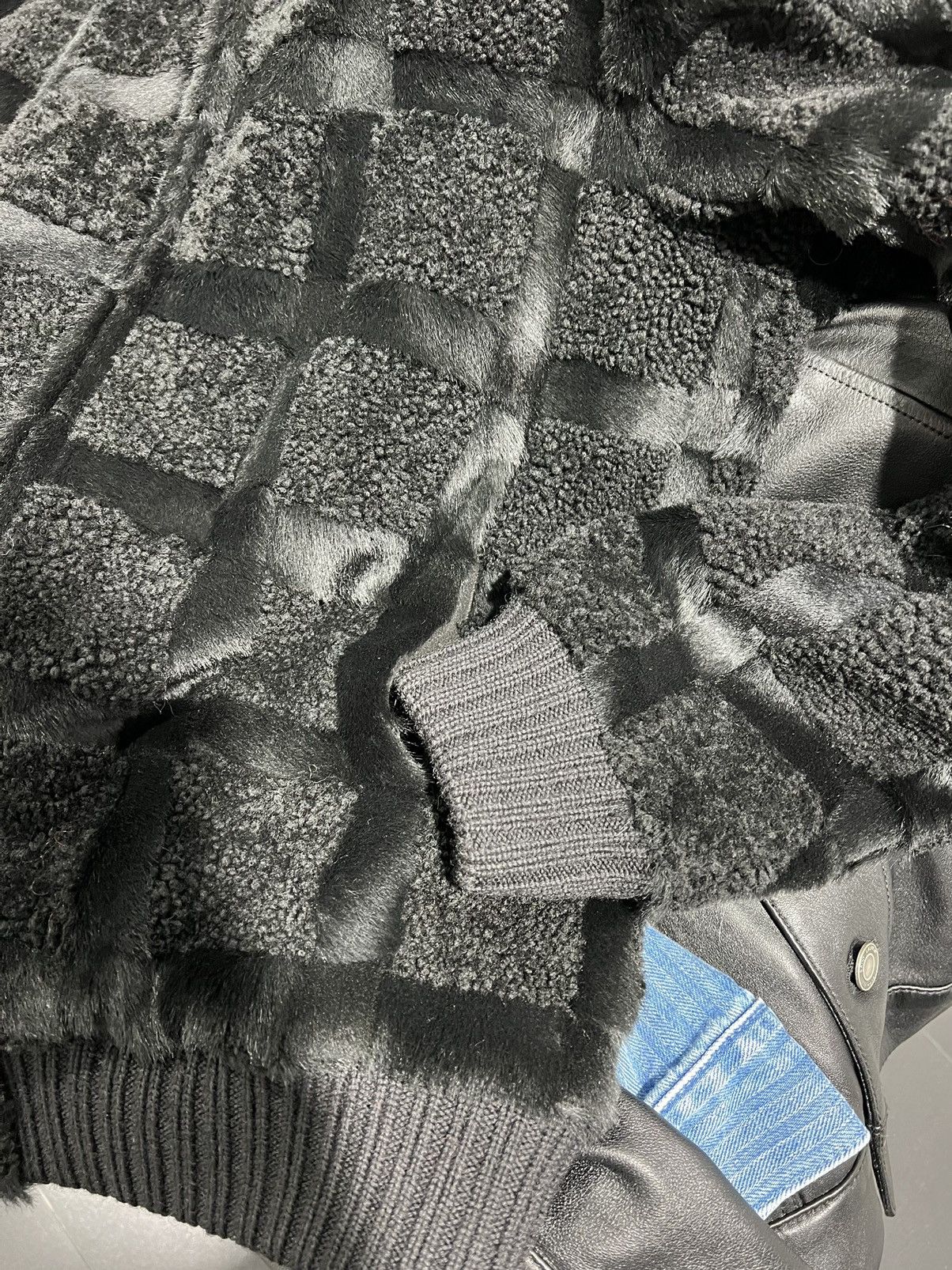 Saint Laurent Paris FW20 Black Teddy Jacket Shearling Carreaux Sz48 Size US M / EU 48-50 / 2 - 5 Thumbnail