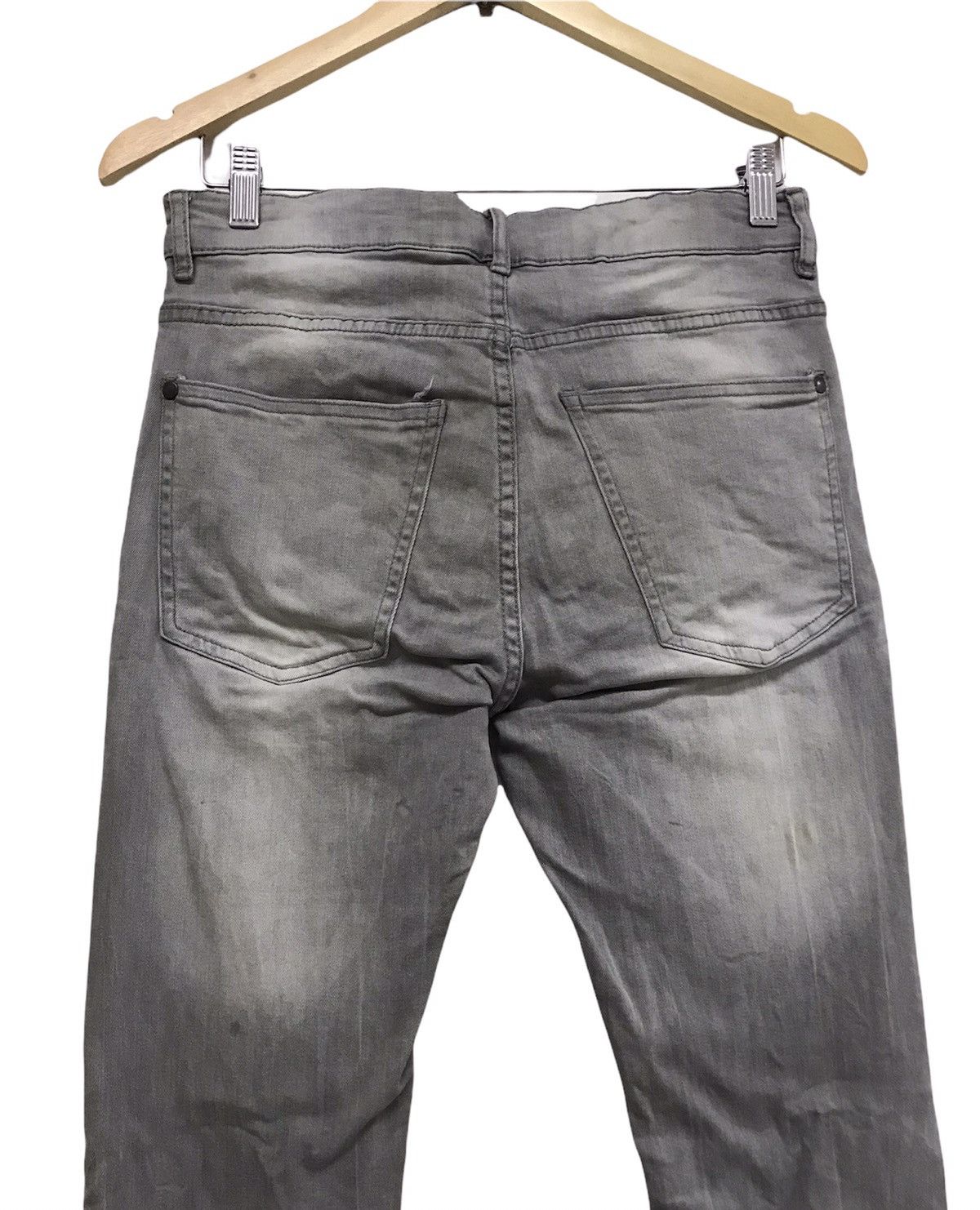 H&M Nice❗️H&M Distressed Skiny Jeans Size US 31 - 6 Thumbnail