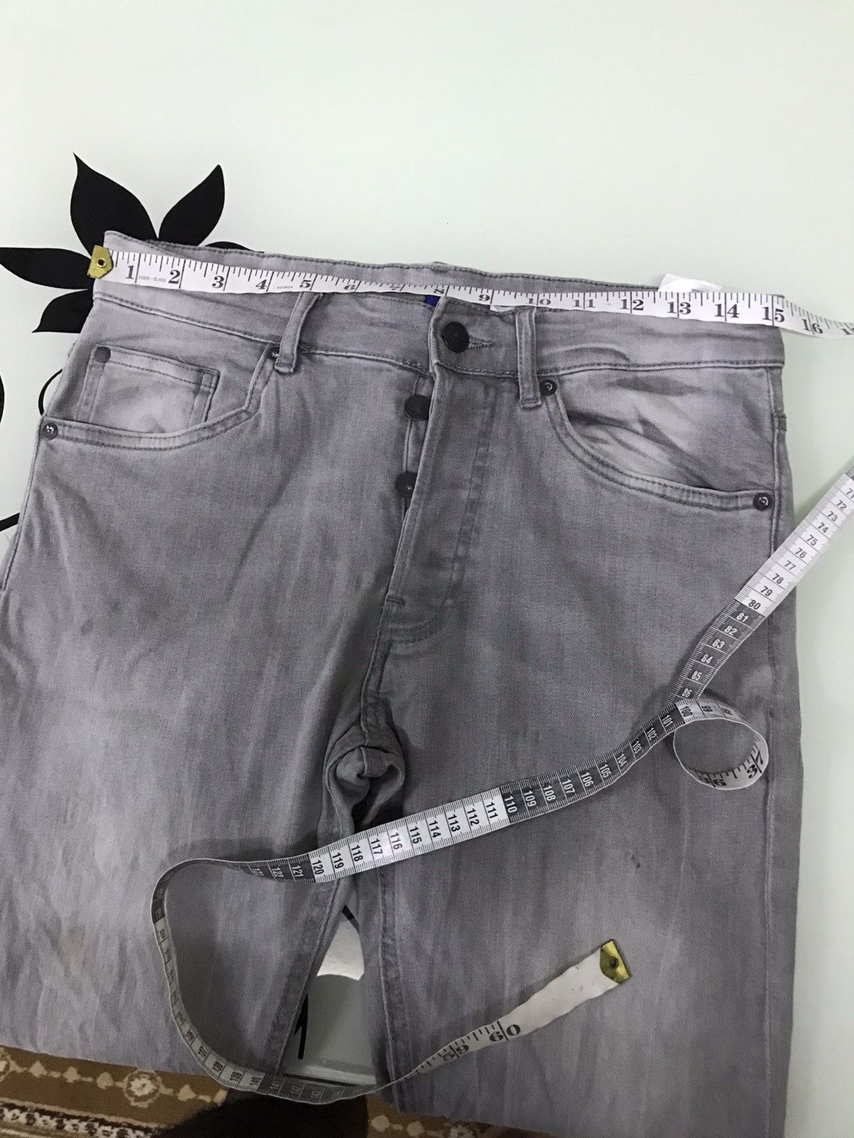H&M Nice❗️H&M Distressed Skiny Jeans Size US 31 - 15 Thumbnail