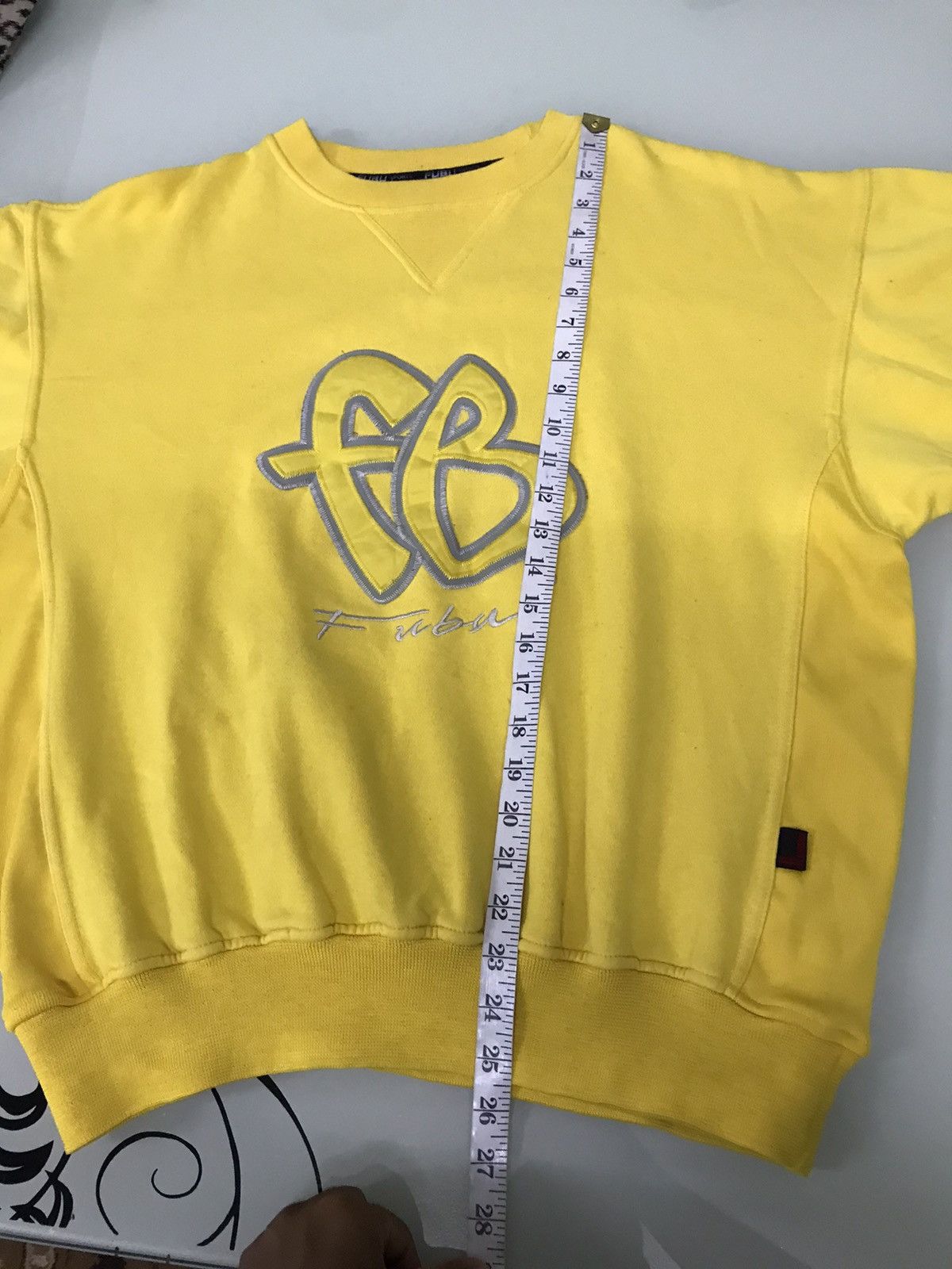 Fubu Vintage y2k Fubu Big Logo Sweatshirt Yellow Size US L / EU 52-54 / 3 - 16 Thumbnail