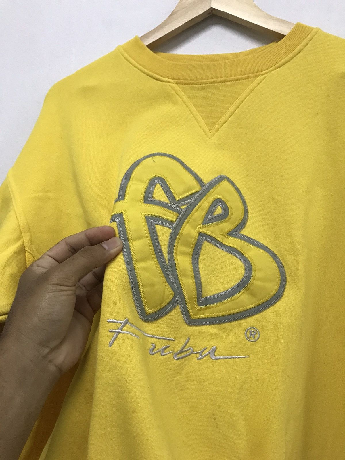 Fubu Vintage y2k Fubu Big Logo Sweatshirt Yellow Size US L / EU 52-54 / 3 - 9 Thumbnail