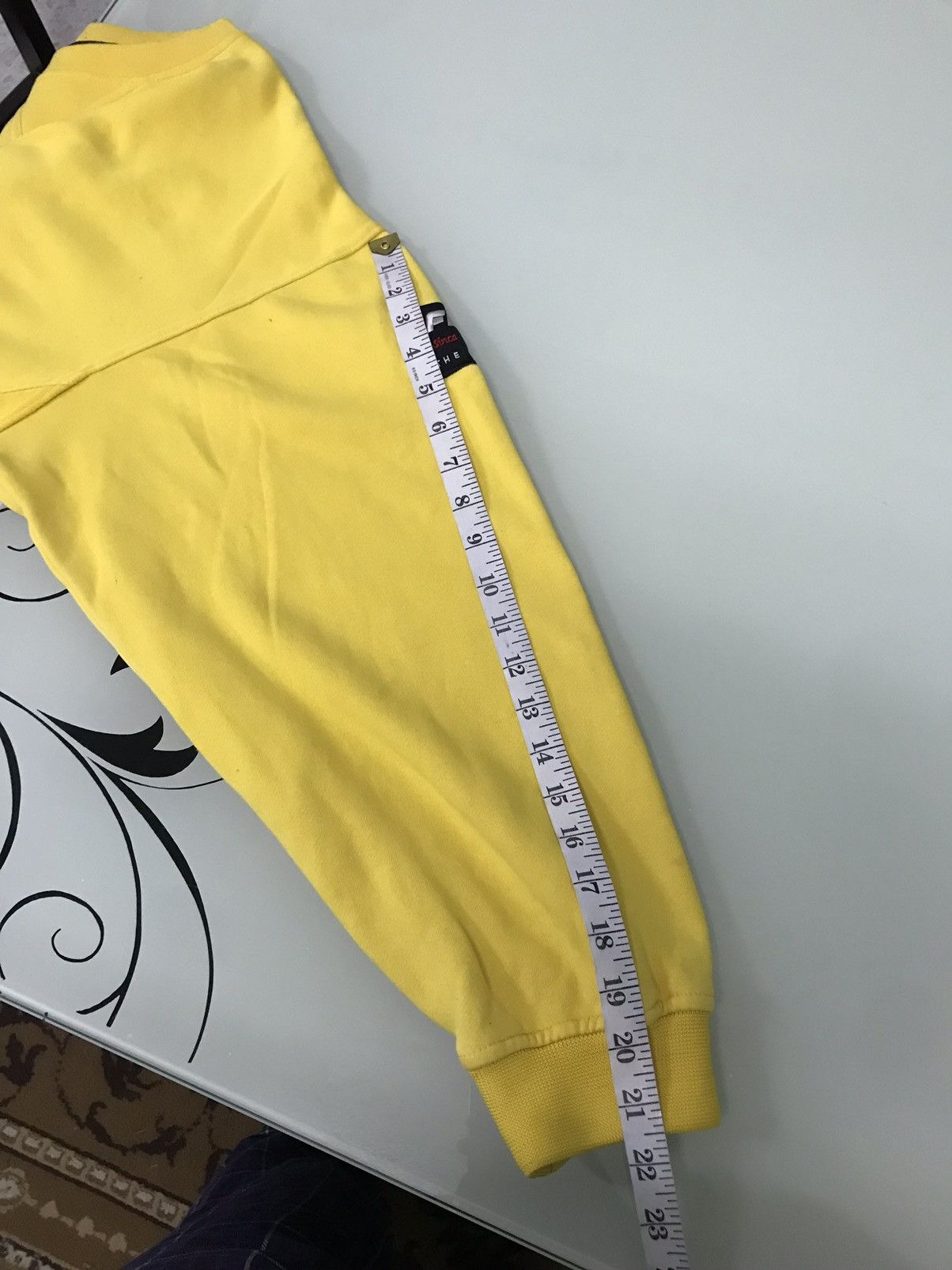 Fubu Vintage y2k Fubu Big Logo Sweatshirt Yellow Size US L / EU 52-54 / 3 - 17 Thumbnail