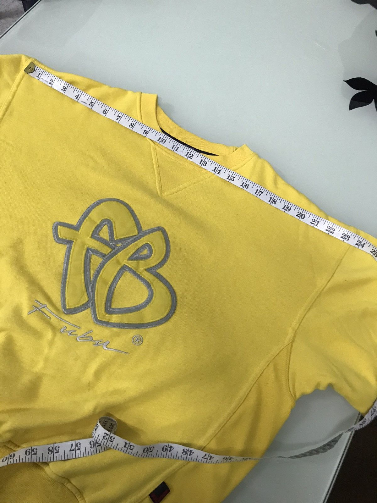 Fubu Vintage y2k Fubu Big Logo Sweatshirt Yellow Size US L / EU 52-54 / 3 - 15 Thumbnail