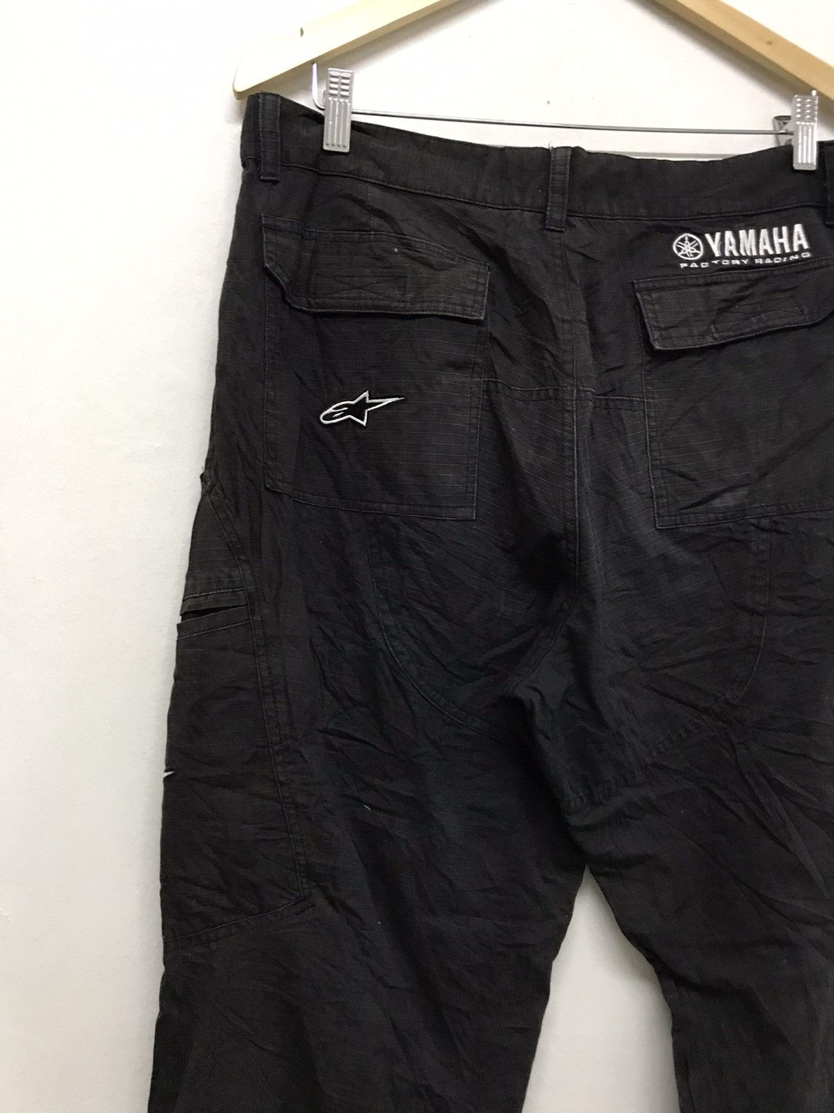 Japanese Brand Vintage Yamaha x Alpinestars Cargo Pants Size US 35 - 13 Thumbnail