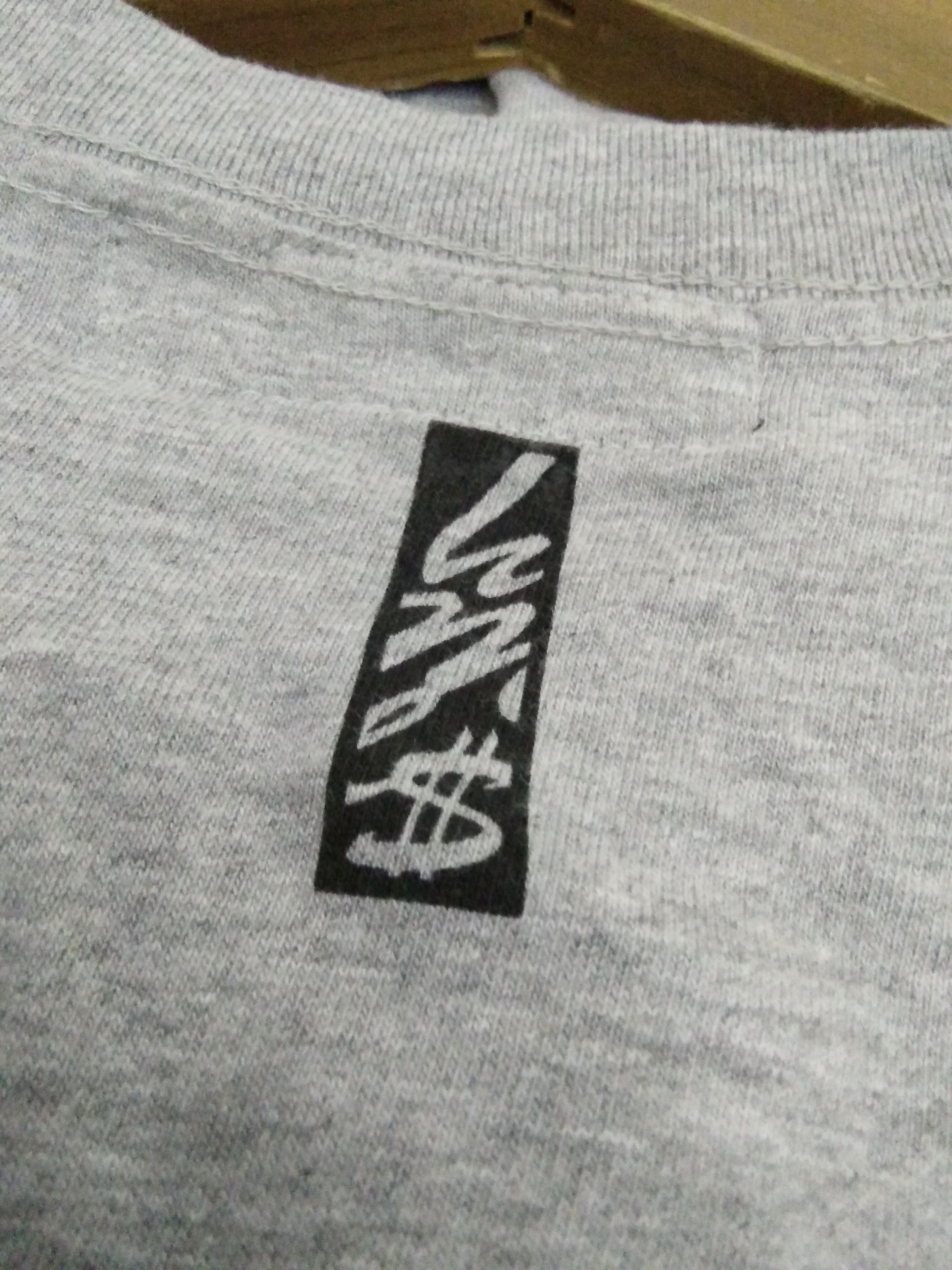 Japanese Brand HOMLESS JAPAN STREETWEAR SHIRT (A287) Size US M / EU 48-50 / 2 - 5 Thumbnail