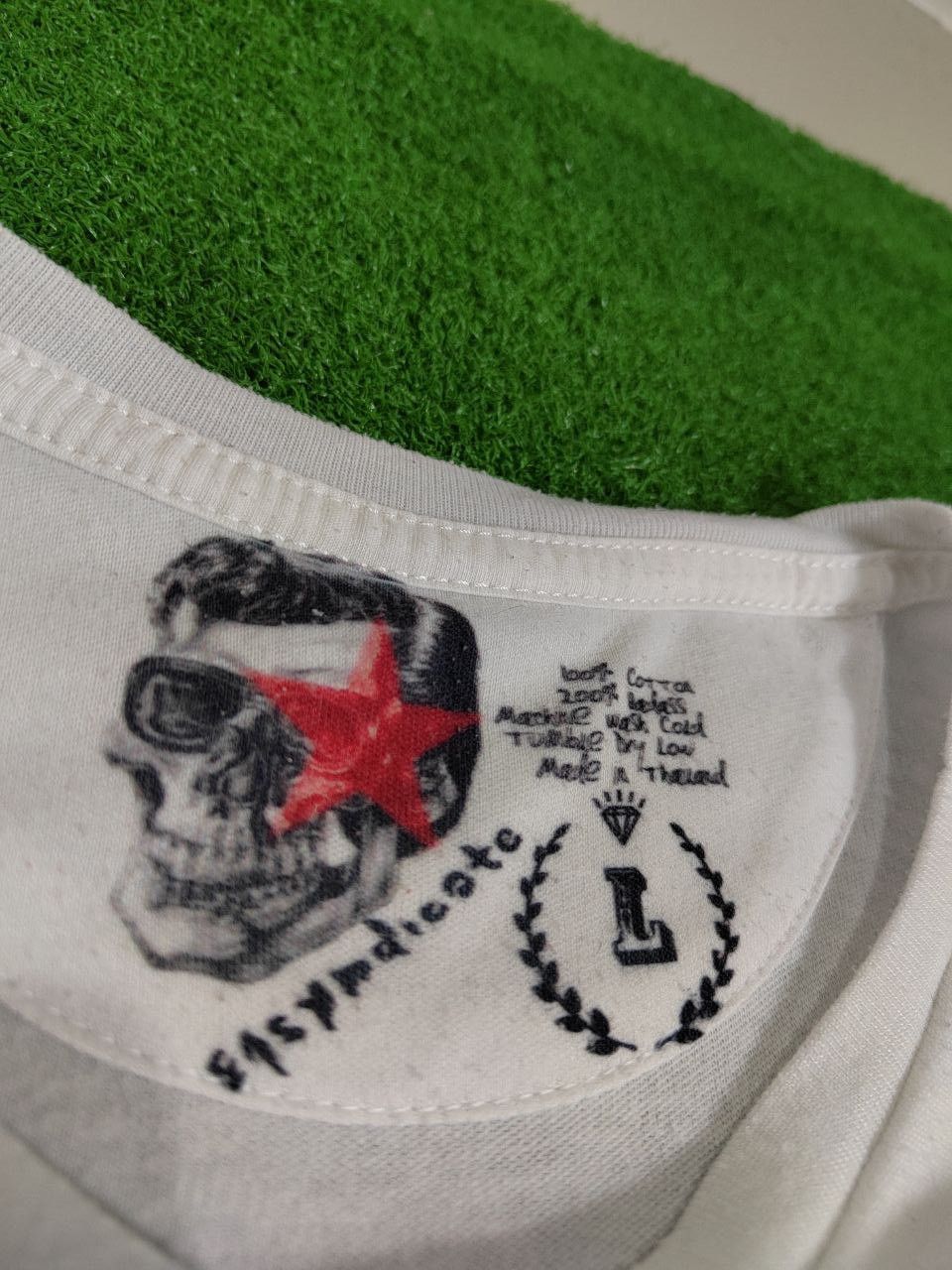 Japanese Brand × Vintage Vitntage Chucky x Horror Movie Tshirt Rare Design Size US L / EU 52-54 / 3 - 7 Thumbnail