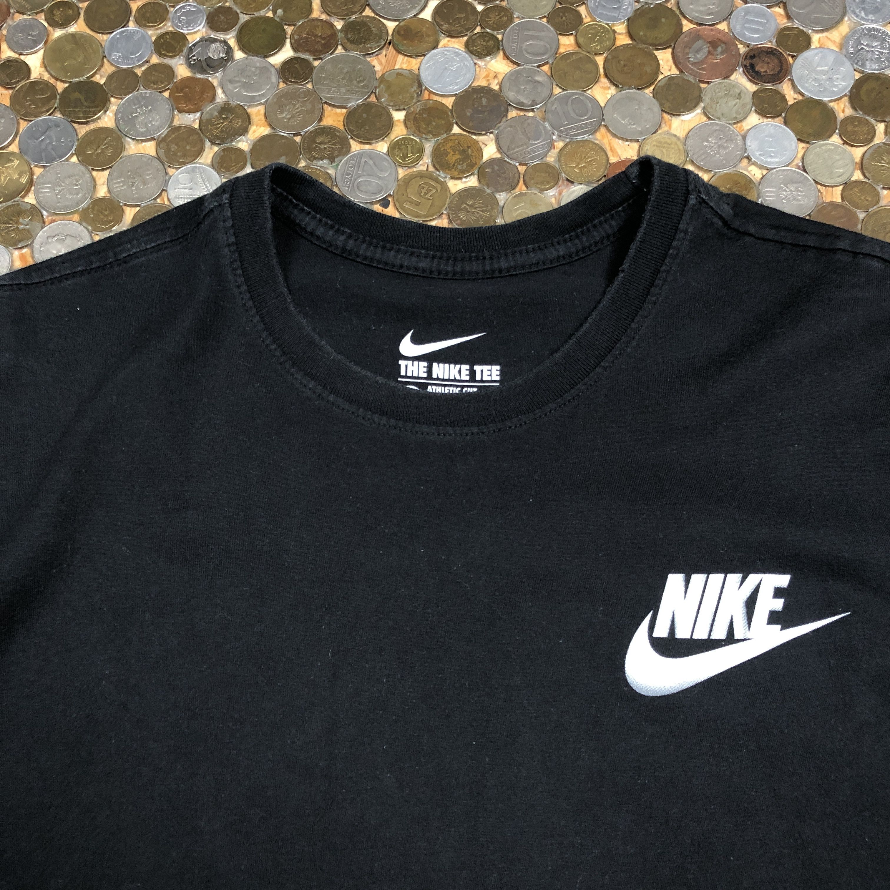 Nike Nike mini swoosh Tee T-shirt Size US M / EU 48-50 / 2 - 3 Thumbnail