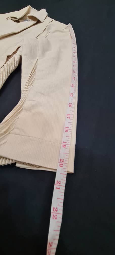 Issey Miyake VINTAGE ISSEY MIYAKE PLEATED PLEATS COAT UNIQUE PATTERN Size US S / EU 44-46 / 1 - 6 Thumbnail