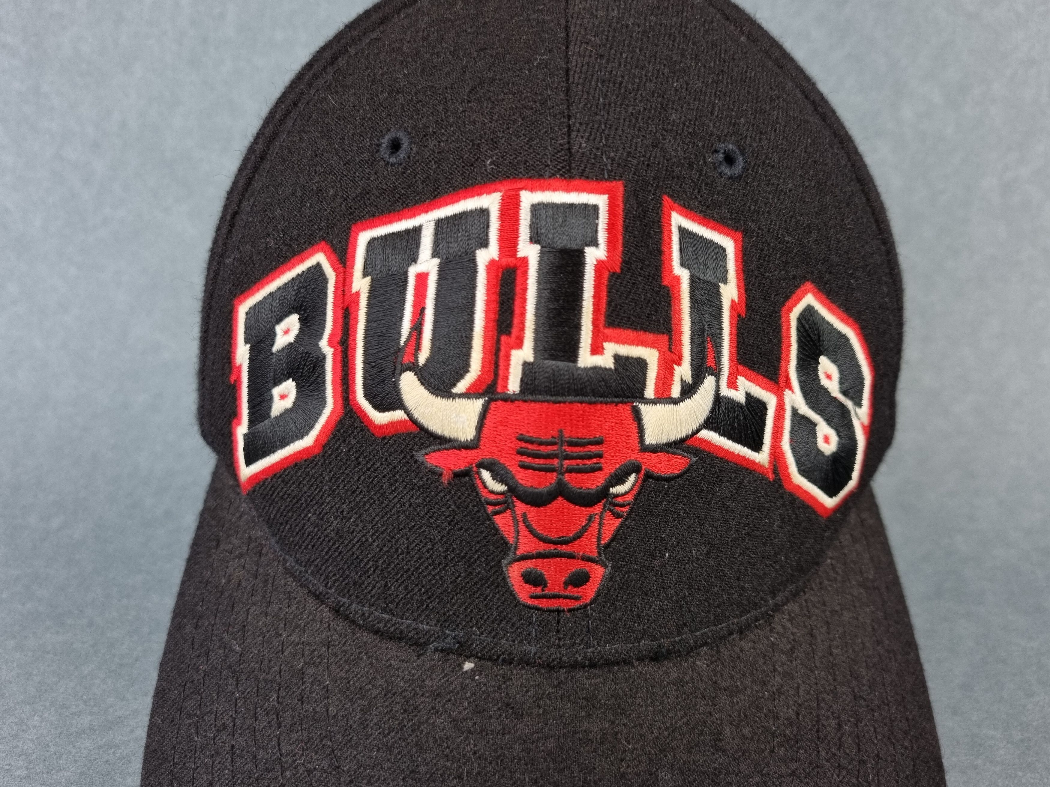 NBA × Sports Specialties × Starter Rare 90s CHICAGO BULLS Starter Wool Cap Vintage Size ONE SIZE - 4 Thumbnail
