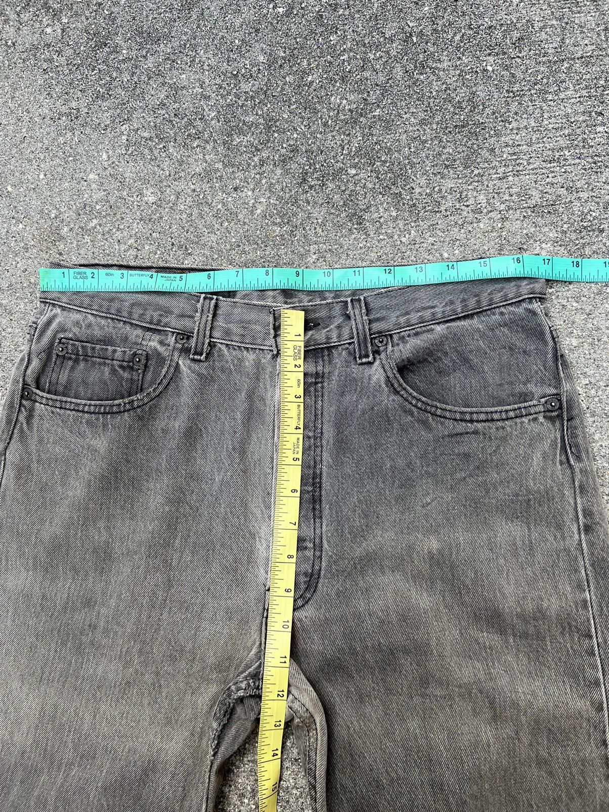 Levi's × Vintage Vintage 1993 Levi’s 501 USA Sun Faded Black Denim Jeans Size US 33 - 2 Thumbnail