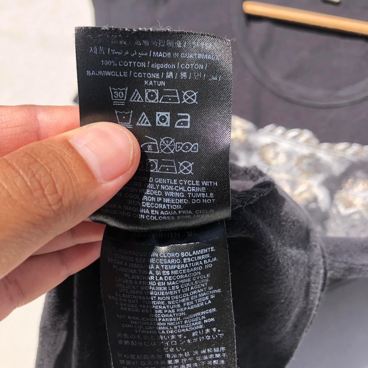 Guess RARE🔥 Guess Size XS / US 0-2 / IT 36-38 - 5 Thumbnail