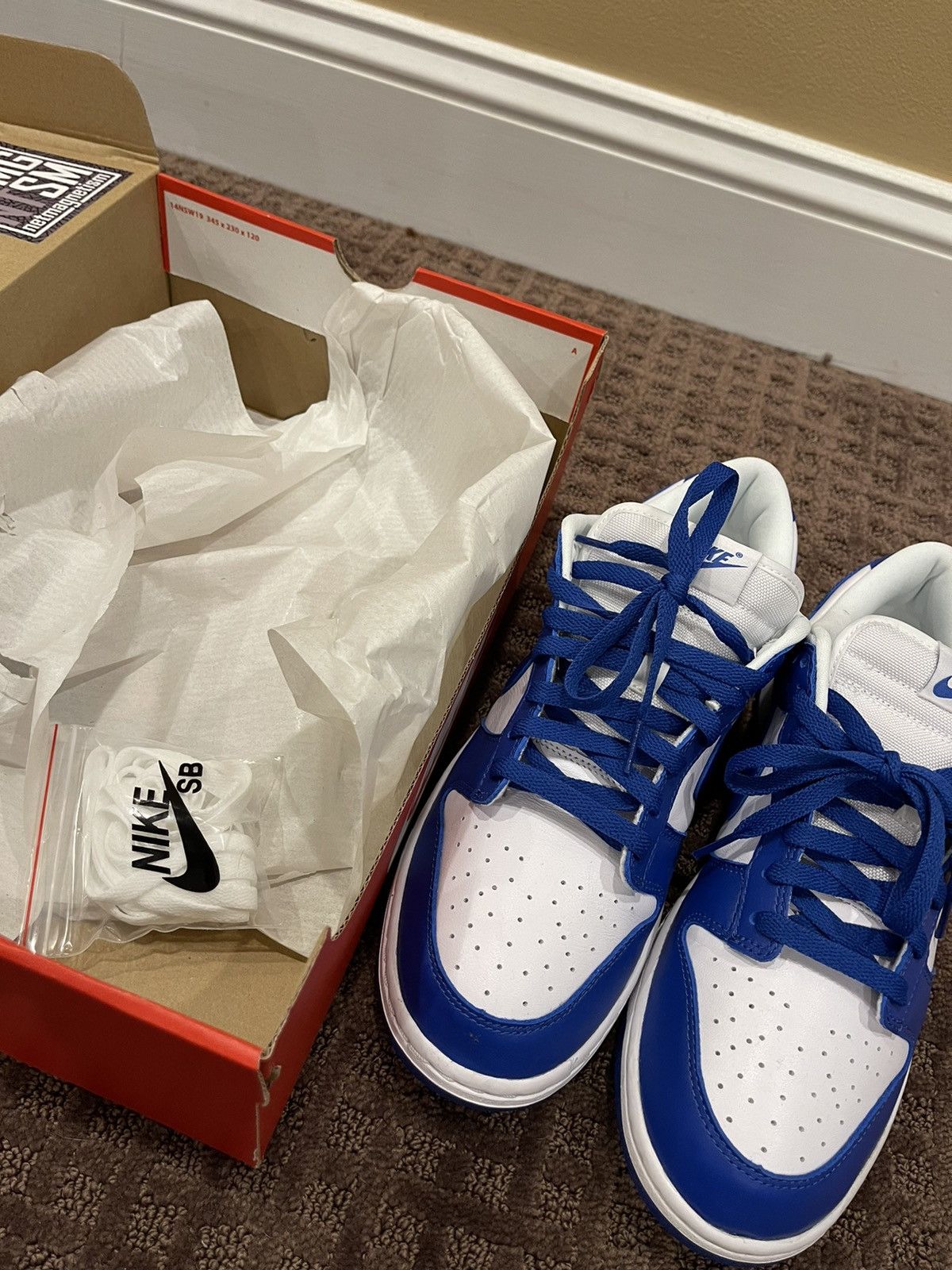 Nike Nike Dunk Low SP Kentucky Blue 2020 Size US 10.5 / EU 43-44 - 11 Thumbnail