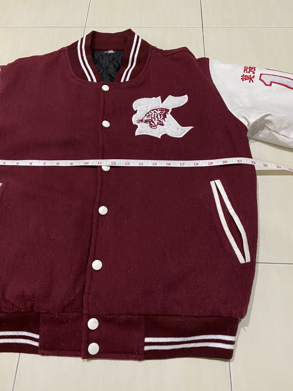 Vintage Vintage Korea University varsity leather jacket Size US L / EU 52-54 / 3 - 8 Thumbnail